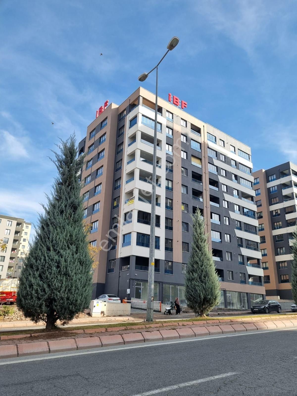 Talas Mevlana Mahallesinde İbf İnşaat Kalitesiyle Cadde Cepheli Lüks Daire