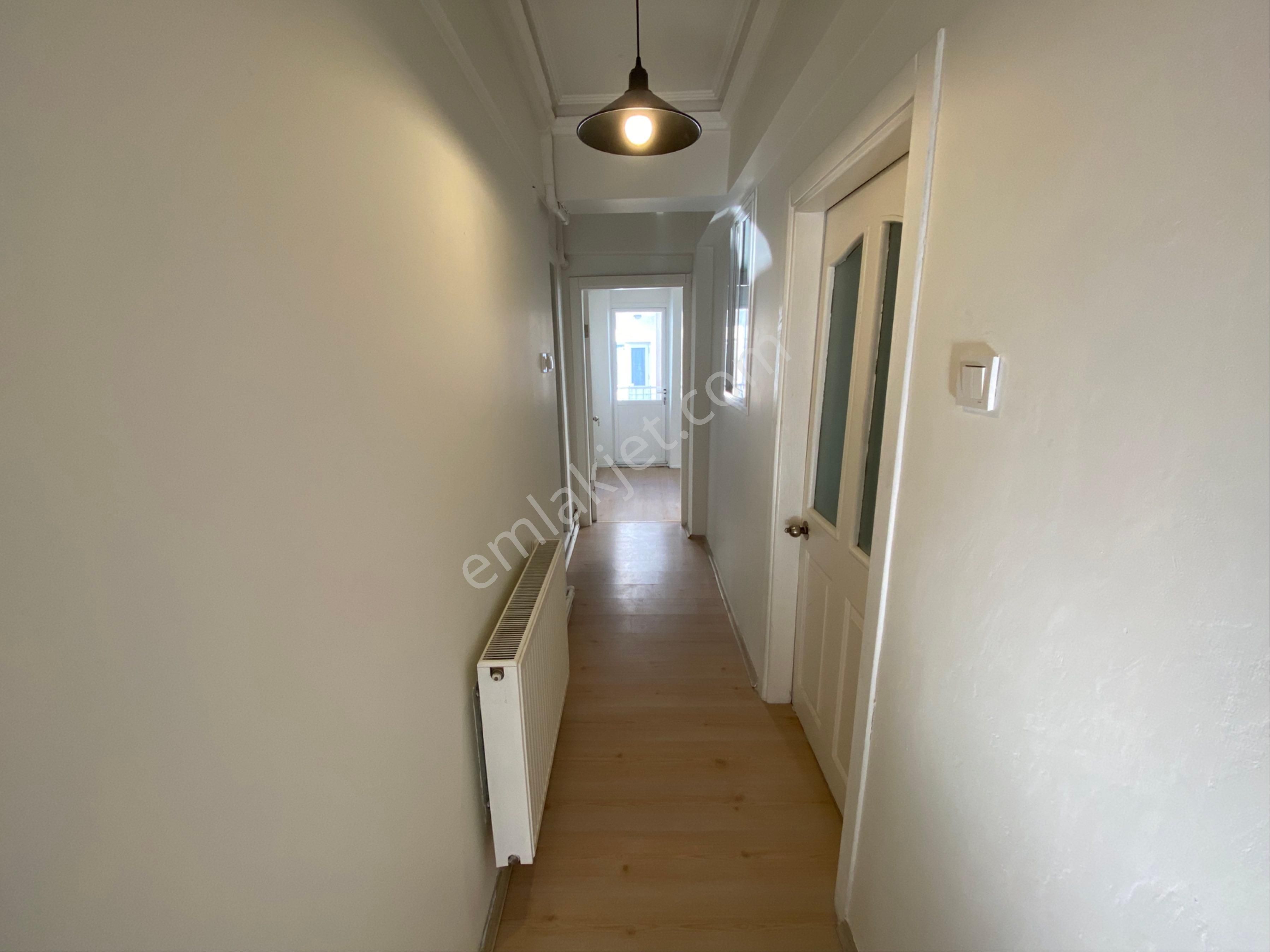 ✨ Konak / Kahramanlar Mahallesinde Kiralık 2+1 Doğalgazlı Daire ✨ - Görsel 6