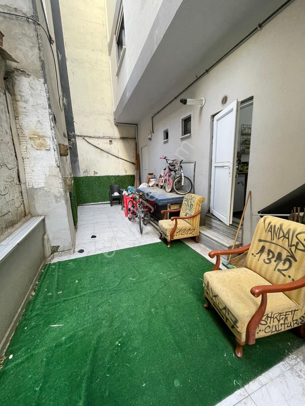 Seba'dan Fevziçakmak Mh Sultanmurat Caddeye 2.binada Satılık Bahçeli Dükkan - Görsel 12