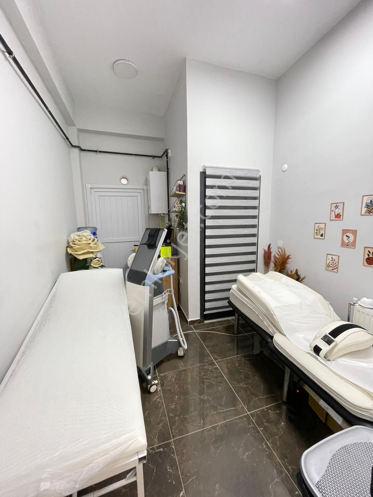 Seba'dan Fevziçakmak Mh Sultanmurat Caddeye 2.binada Satılık Bahçeli Dükkan - Görsel 8