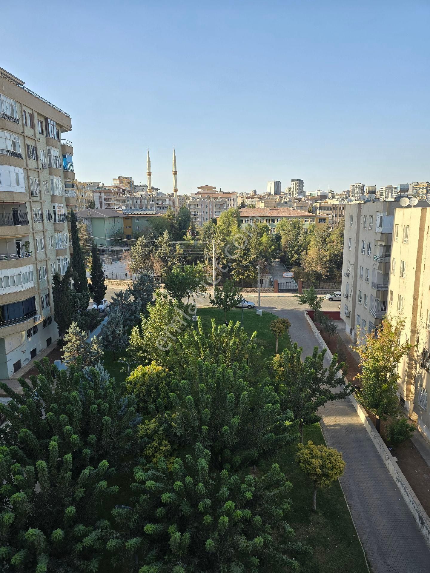 Fatih Emlak'tan Kiralık 4 Odalı Bakımlı Daire - Görsel 12