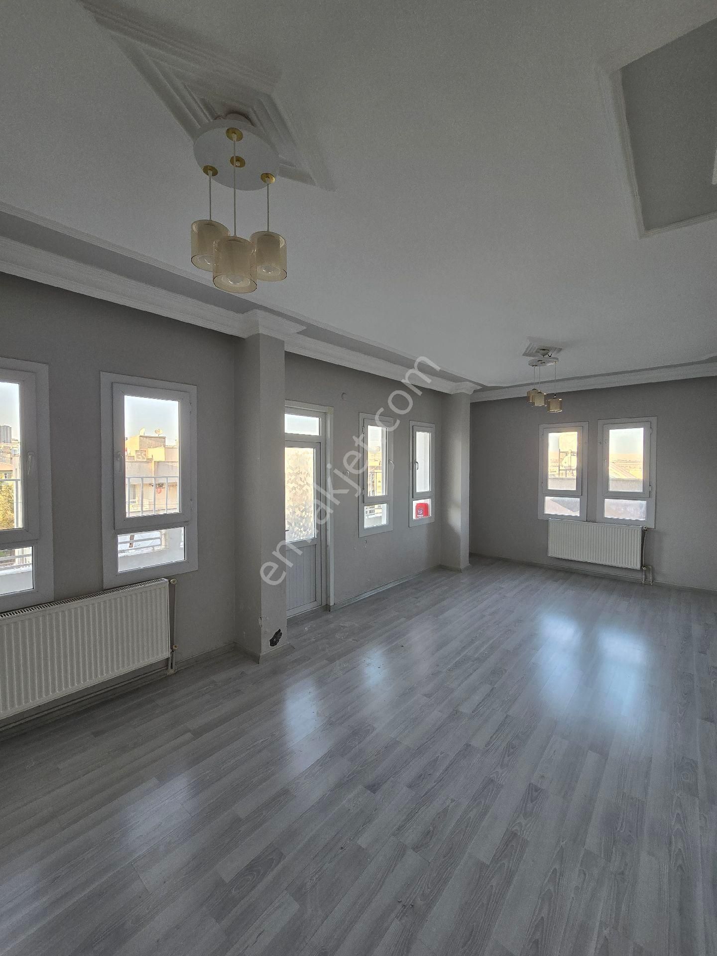 Fatih Emlak'tan Kiralık 4 Odalı Bakımlı Daire - Görsel 15