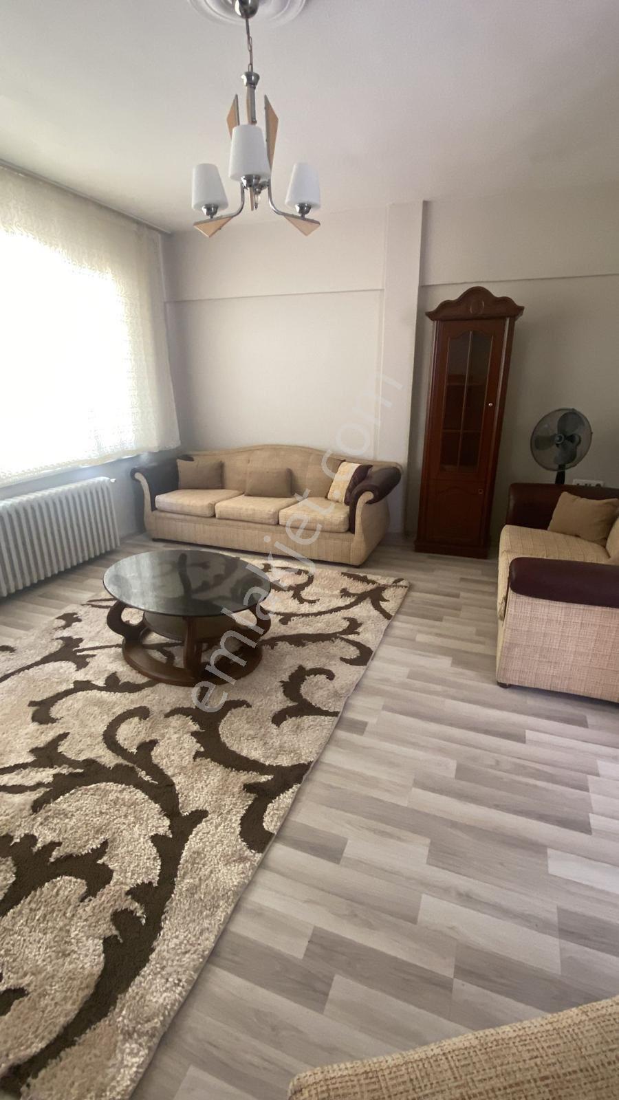 Gül Emlaktan Karesi Eski Kuyumcular Mahallesinde Satılık Daire
