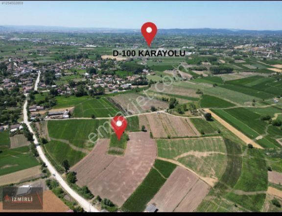 Sakarya Erenler İlçesinde Yatırımlık Arsa. İmar Sınırında Yerleşim Yeri Yanında