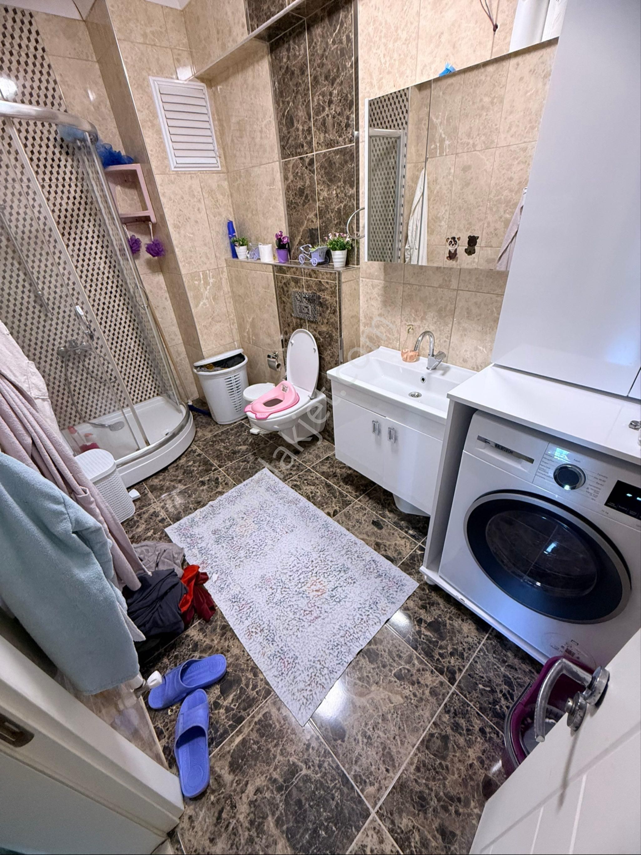 Çınarcıkta En Güzel 3+1 Dairesi 135 M² Ve 100 M²depo Alanı - Görsel 14