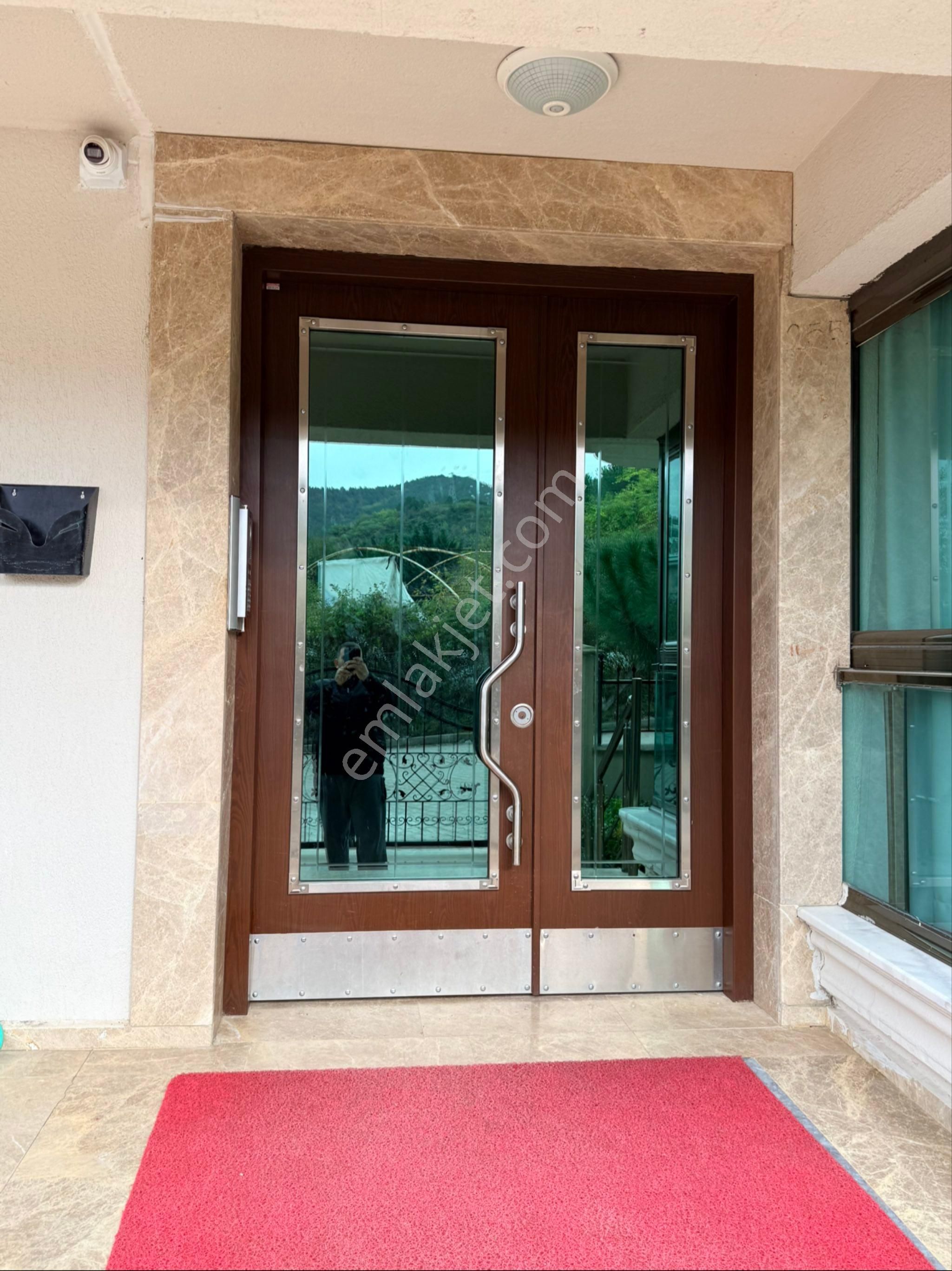 Çınarcıkta En Güzel 3+1 Dairesi 135 M² Ve 100 M²depo Alanı - Görsel 8
