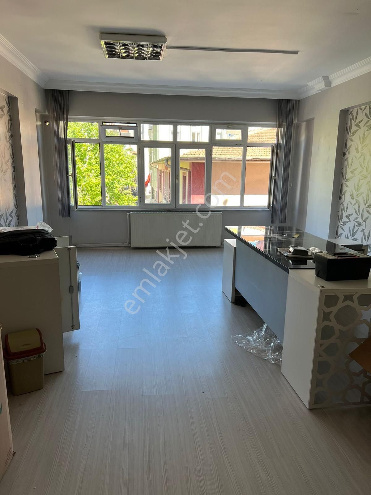 Gül Emlaktan Satılık Çarşı Merkezde Dükkan - Görsel 21