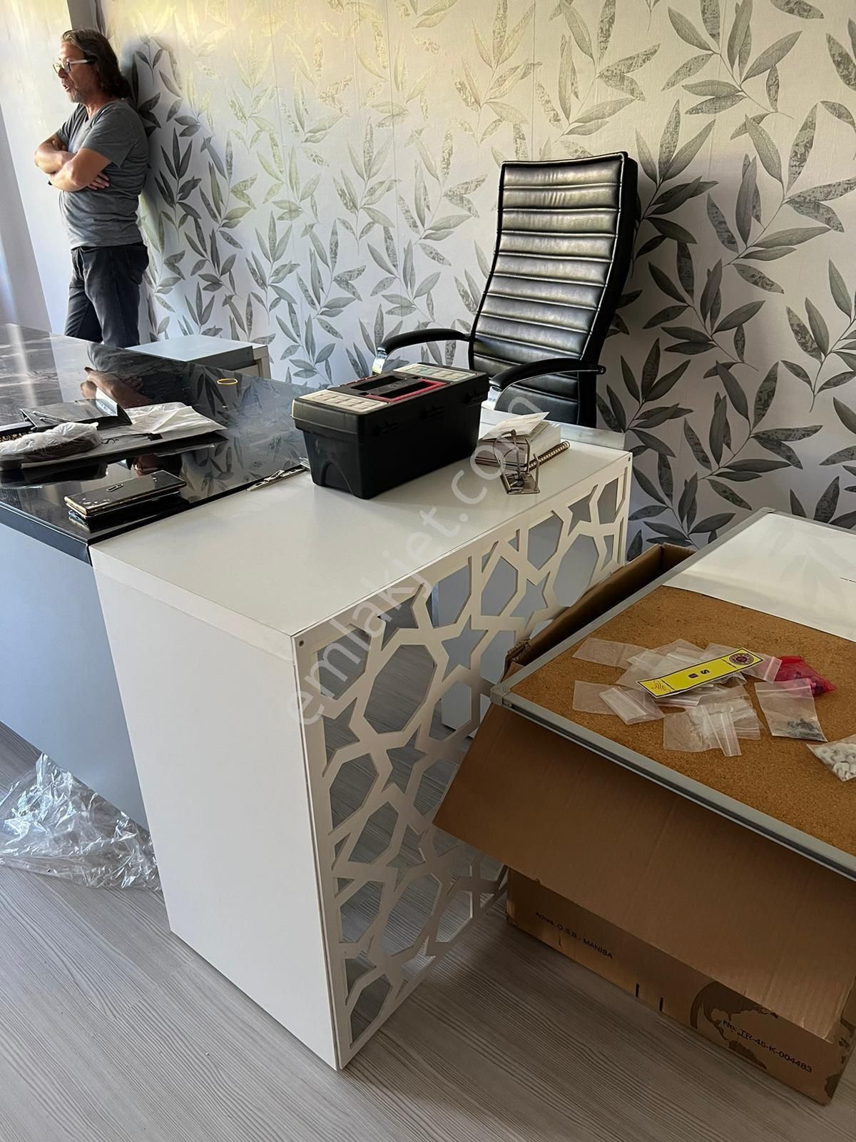 Gül Emlaktan Satılık Çarşı Merkezde Dükkan - Görsel 6