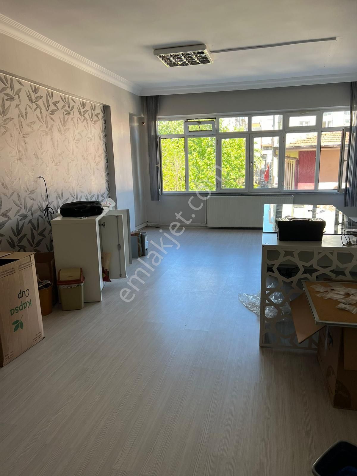 Gül Emlaktan Satılık Çarşı Merkezde Dükkan - Görsel 25
