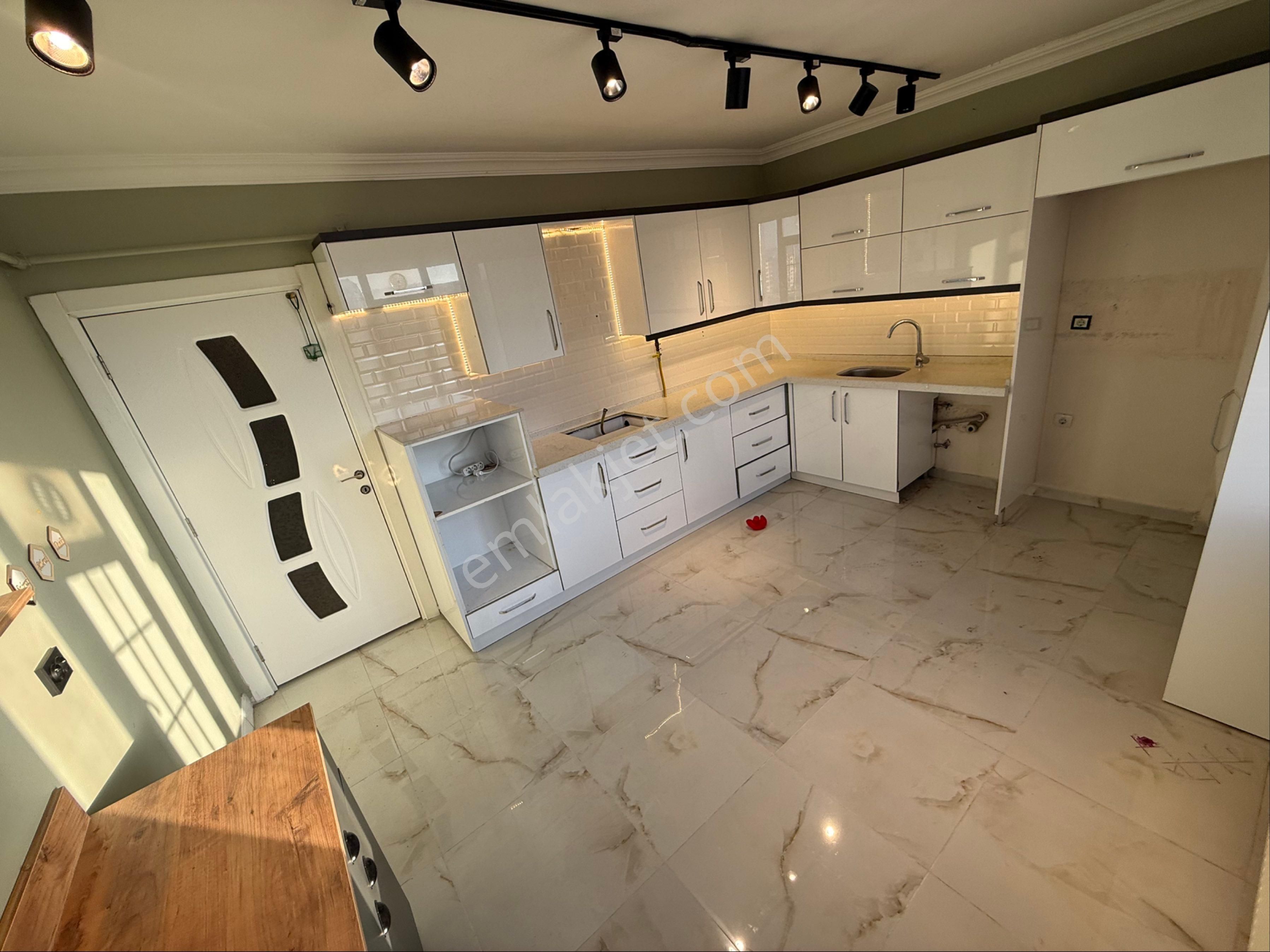 Jettir’den Güzelşehirde Satılık 3+1 Daire Ara Kat Önü Açık - Görsel 17