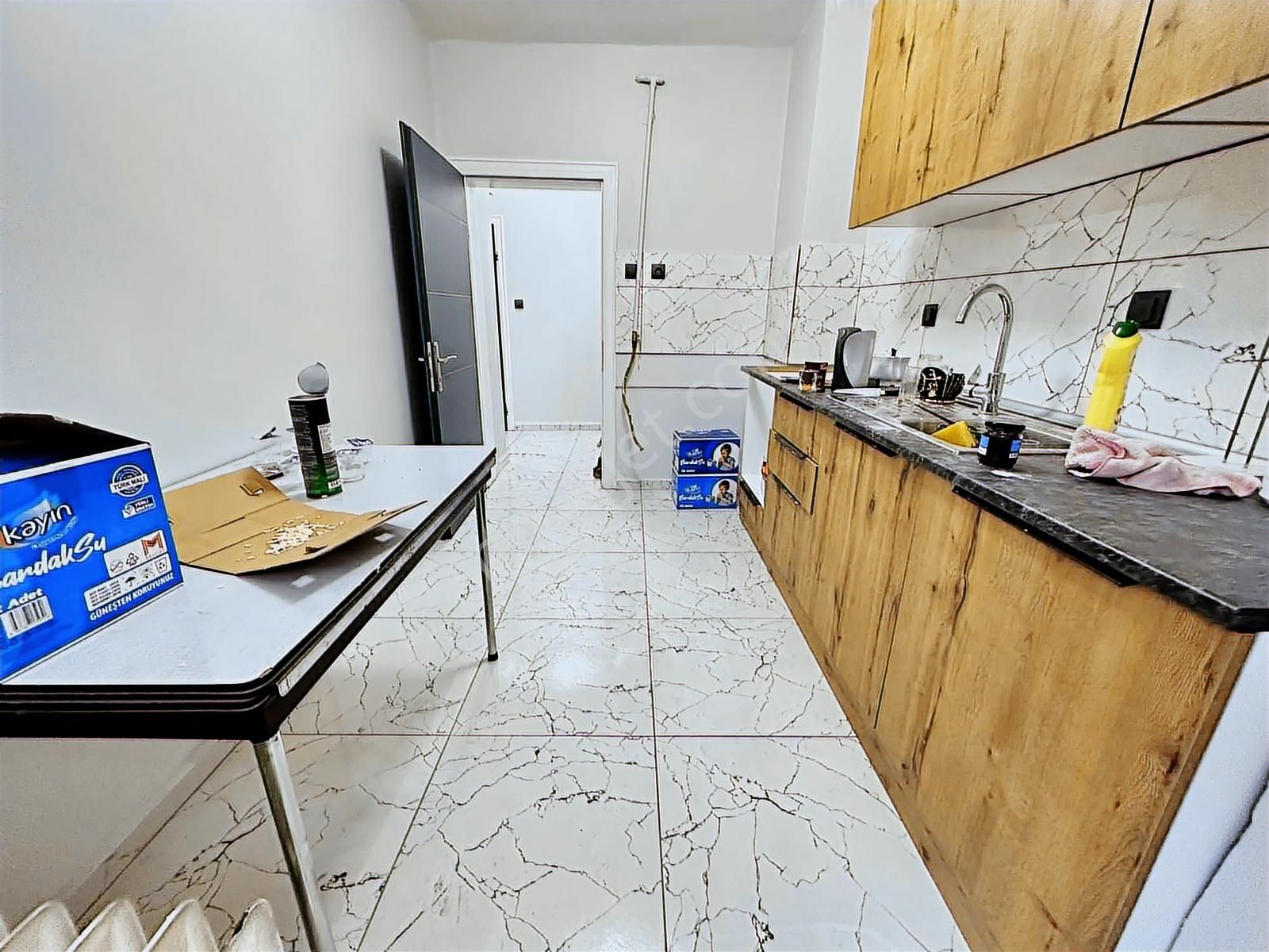 Tunalı Bestekar Sokakta 2+1 Ara Katta Bakımlı Kiralık Fırsatı!!! - Görsel 6