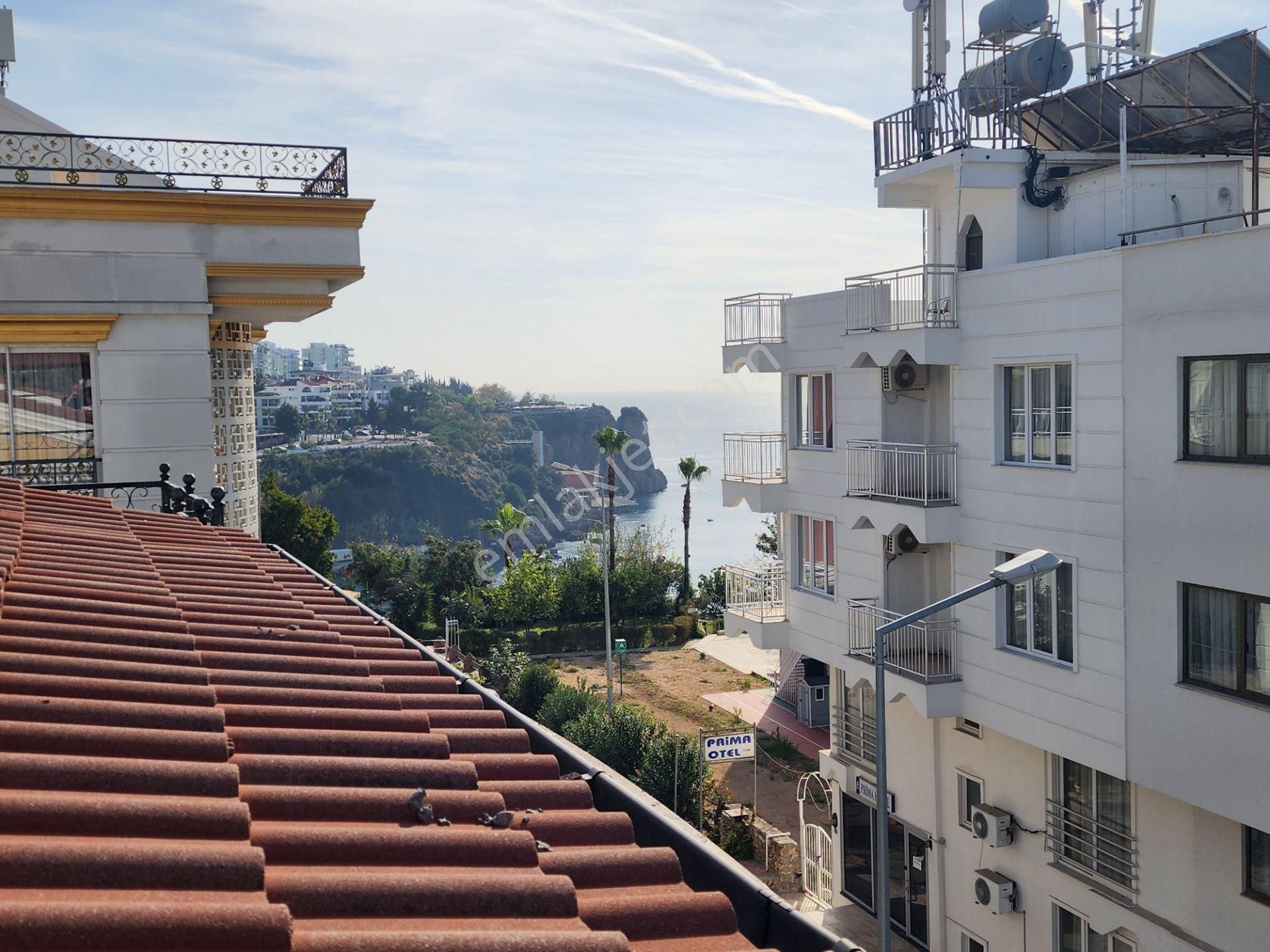 Havuzlu, Kapalı Otoparklı Sitede Satılık 200 M2 3+2 Dublex Daire - Görsel 25