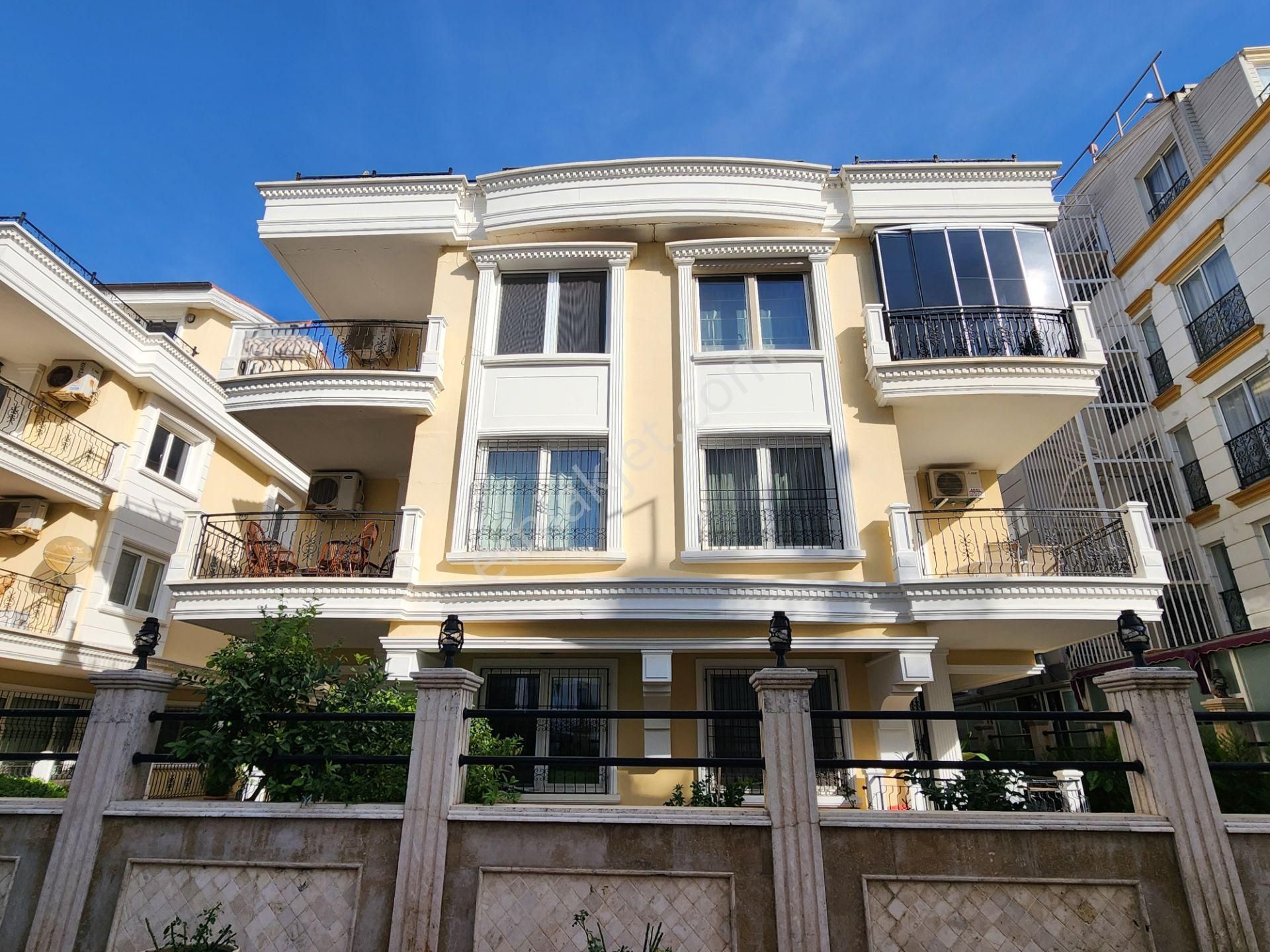 Havuzlu, Kapalı Otoparklı Sitede Satılık 200 M2 3+2 Dublex Daire - Görsel 3