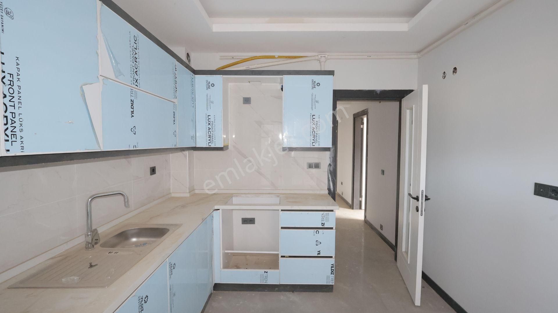Torbalı Kipa'ya Komşu Havuzlu Güvenlikli Sitede Sıfır 2+1.. - Görsel 38