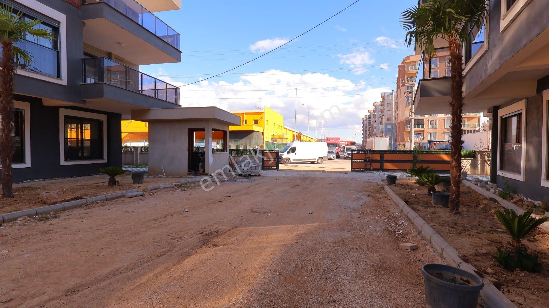 Torbalı Kipa'ya Komşu Havuzlu Güvenlikli Sitede Sıfır 2+1.. - Görsel 45