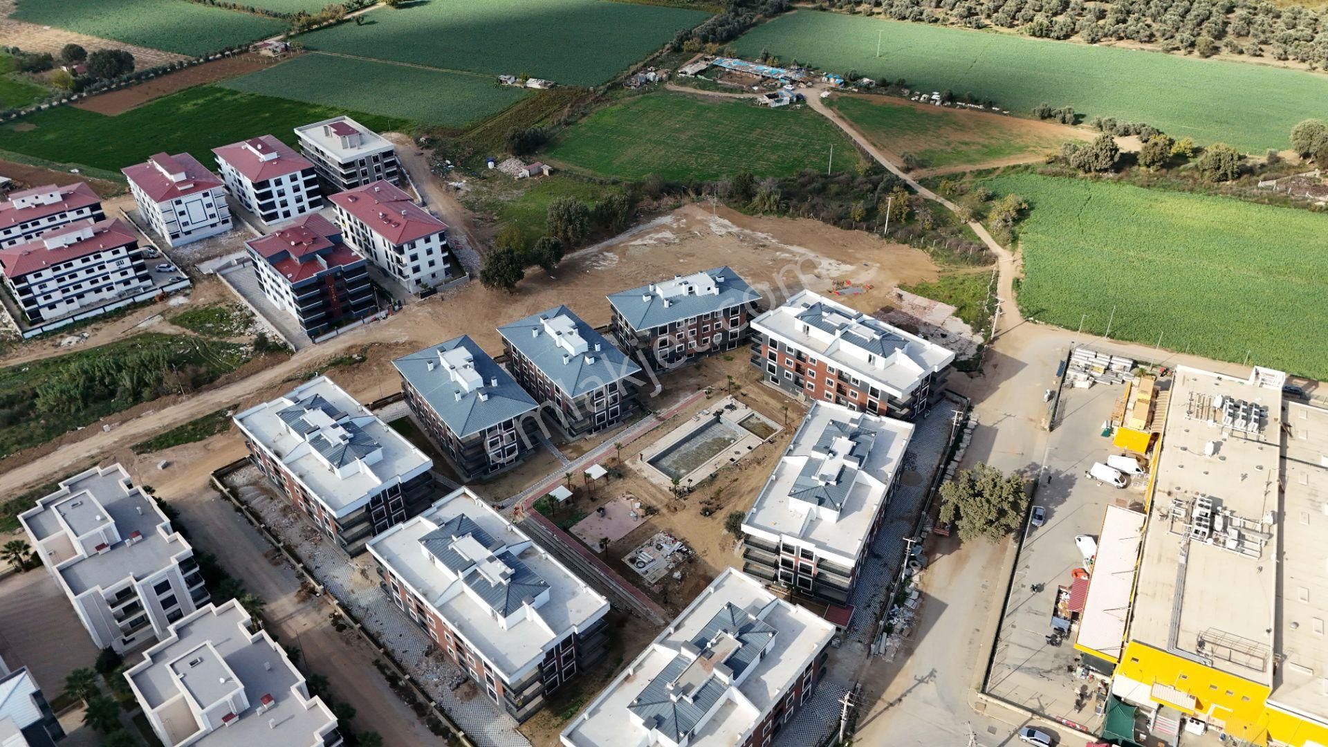 Torbalı Kipa'ya Komşu Havuzlu Güvenlikli Sitede Sıfır 2+1.. - Görsel 6