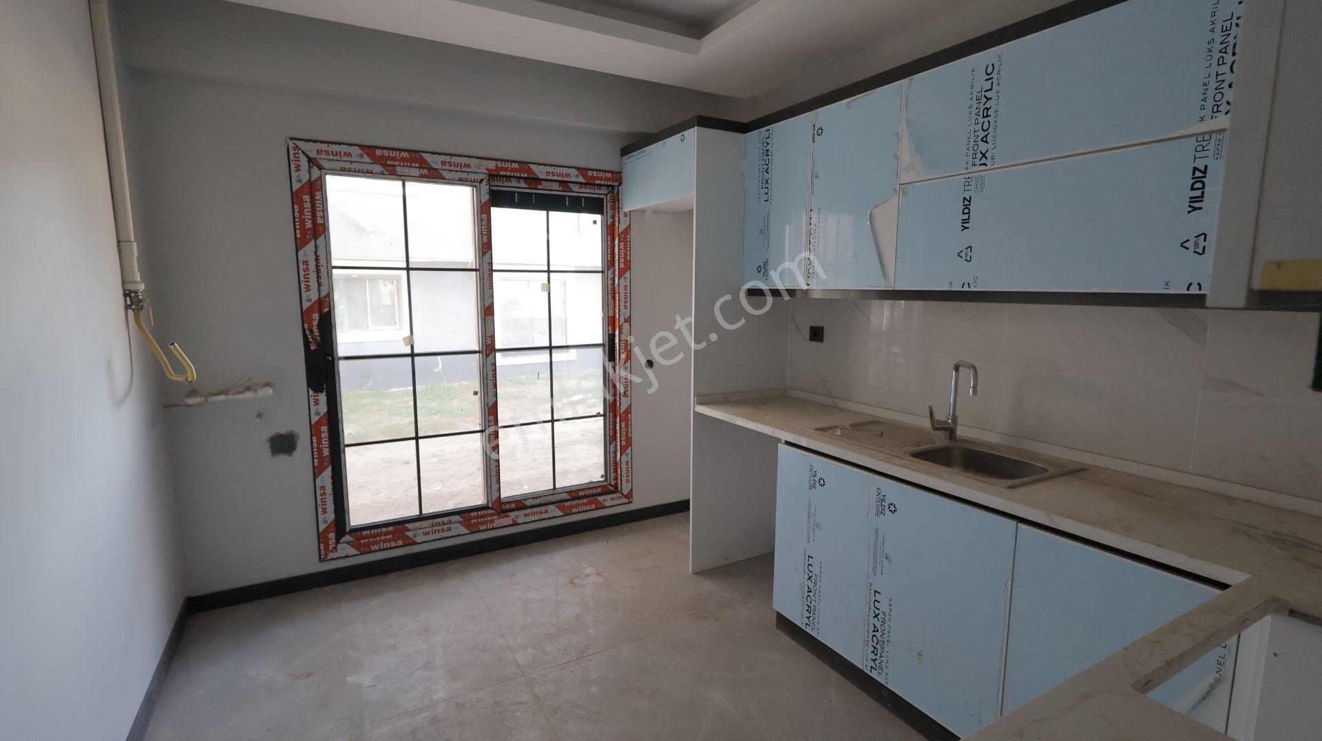 Torbalı Kipa'ya Komşu Havuzlu Güvenlikli Sitede Sıfır 2+1.. - Görsel 35