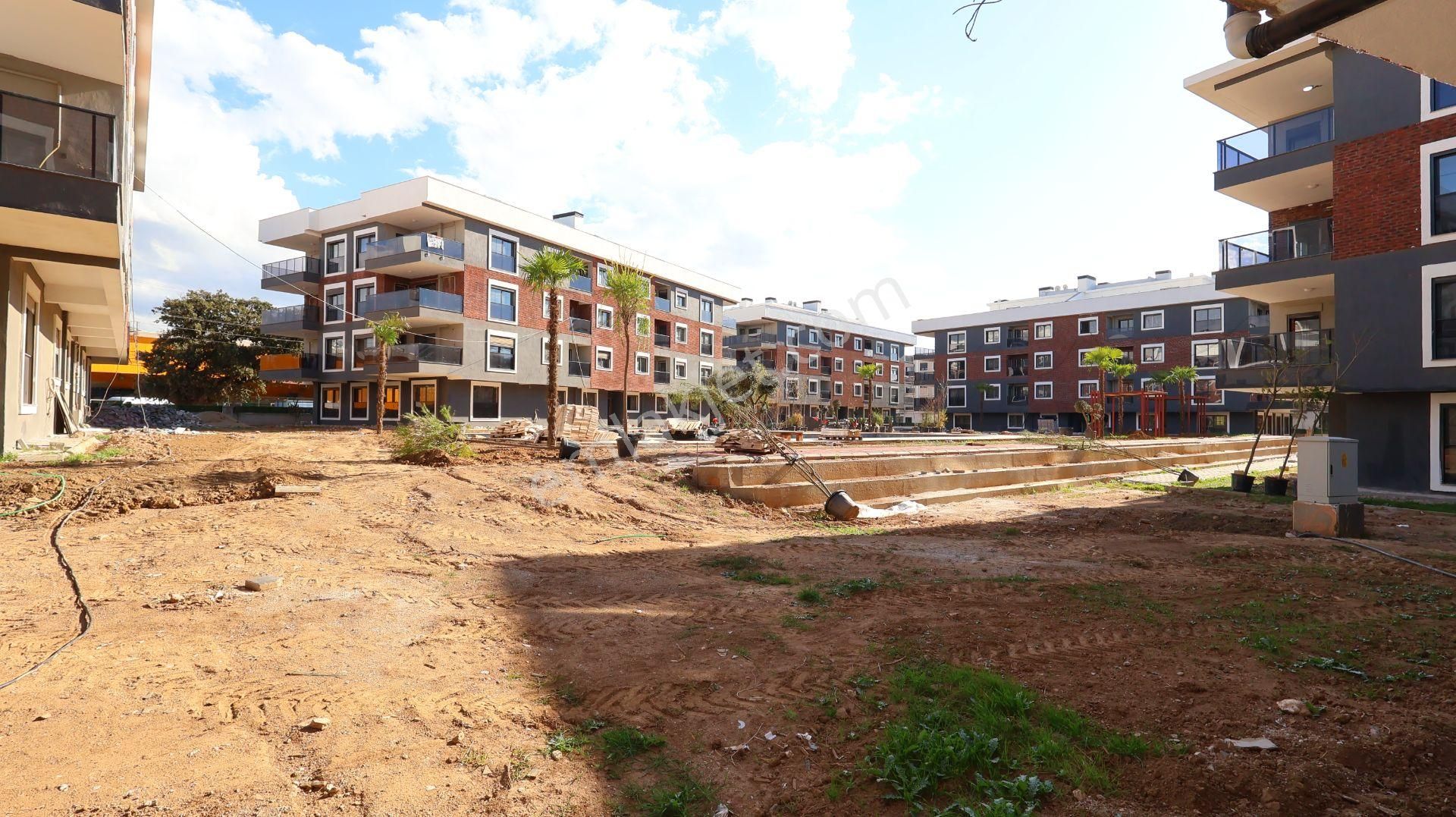 Torbalı Kipa'ya Komşu Havuzlu Güvenlikli Sitede Sıfır 2+1.. - Görsel 43