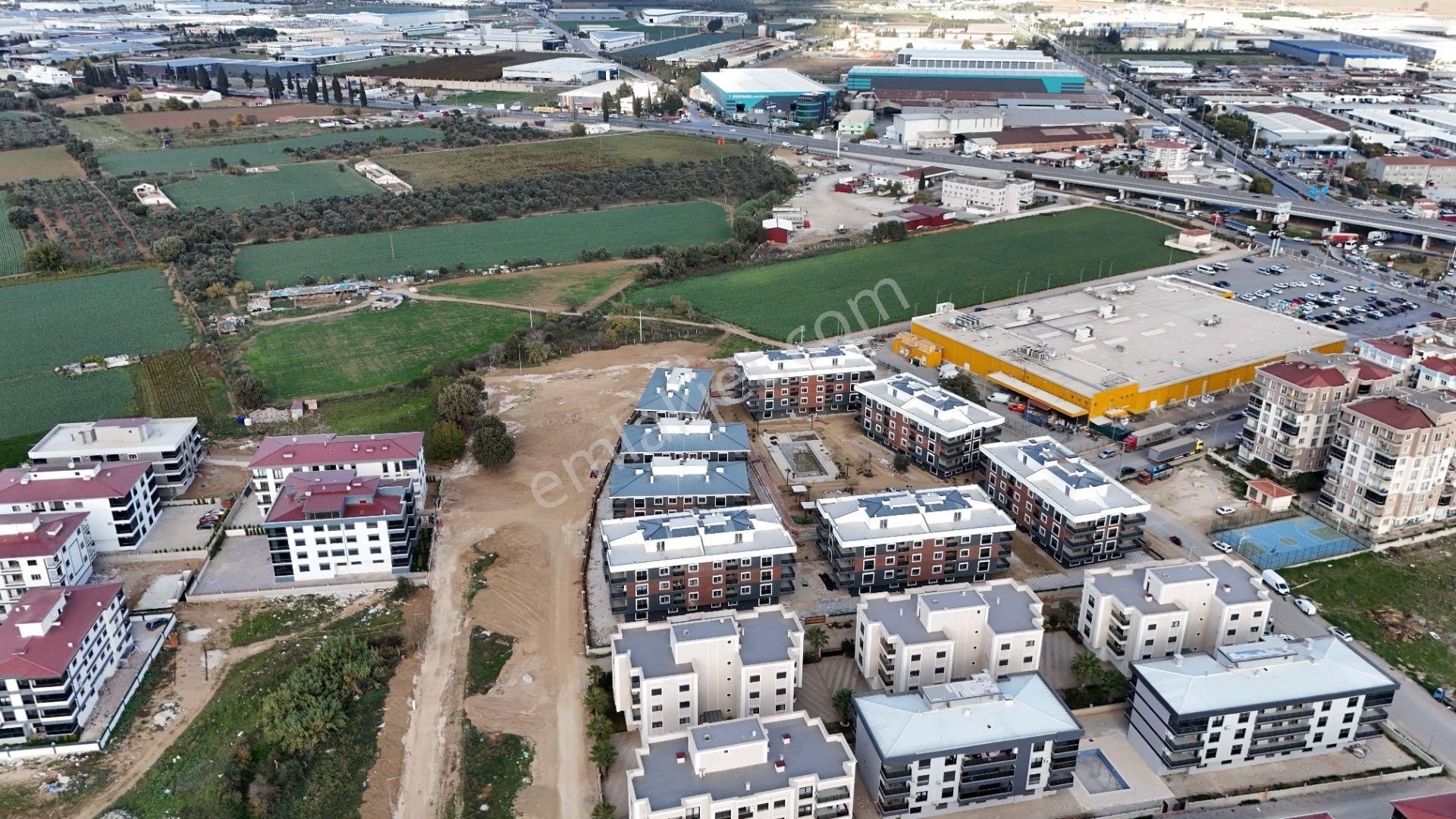 Torbalı Kipa'ya Komşu Havuzlu Güvenlikli Sitede Sıfır 2+1.. - Görsel 3