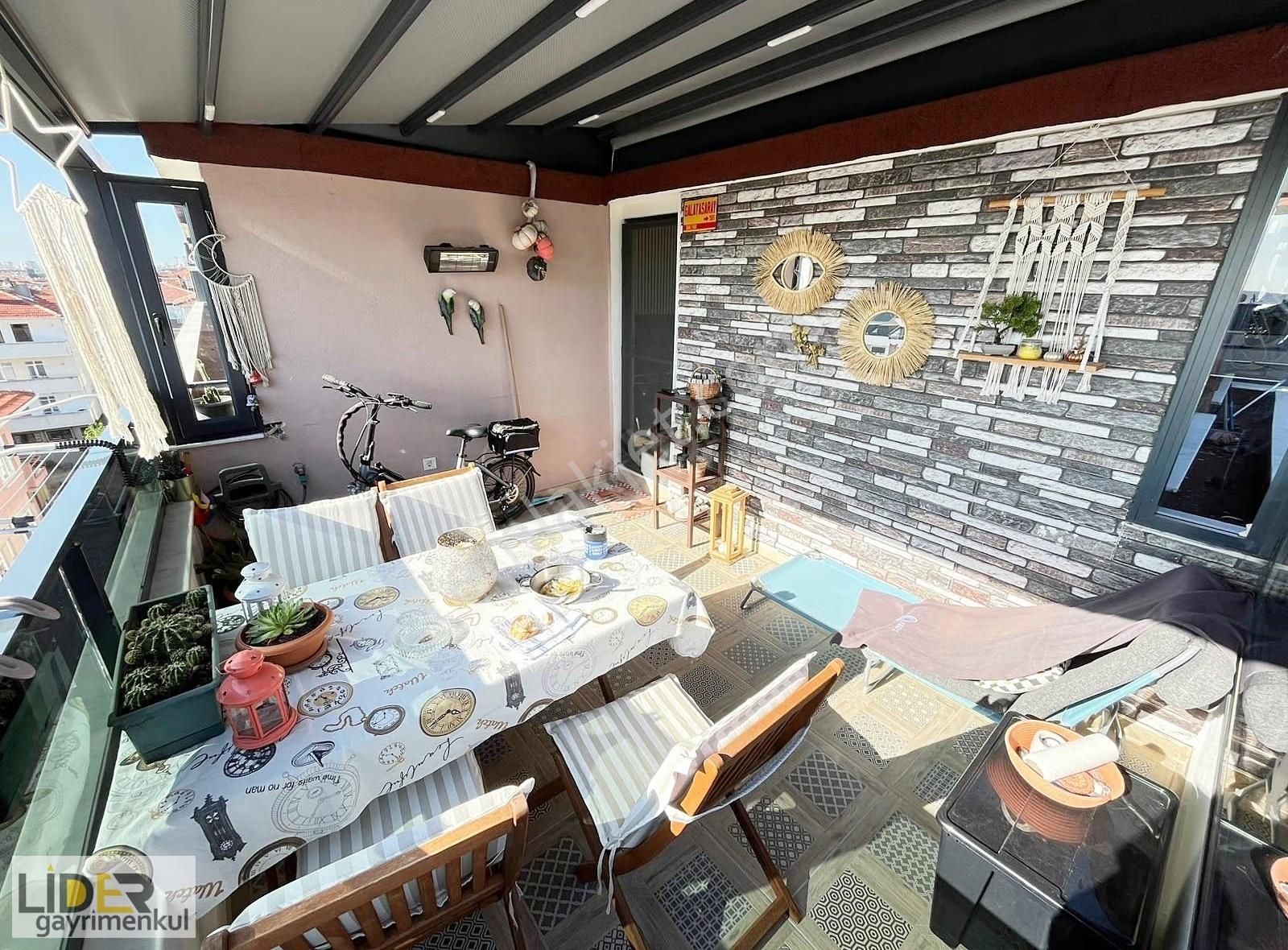 Lider'den İdealtepe Marmaraya Yakın Deniz Manzaralı Lüks 3+1 - Görsel 6