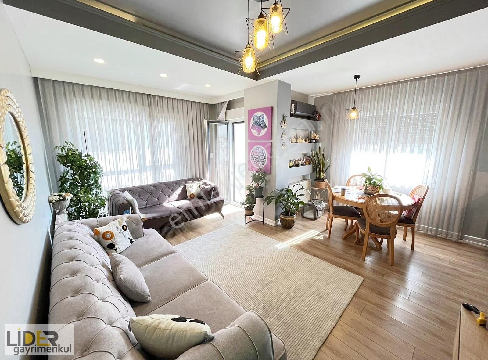 Lider'den İdealtepe Marmaraya Yakın Deniz Manzaralı Lüks 3+1 - Görsel 12