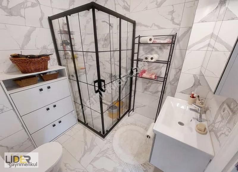 Lider'den Feyzullah Sahilde Deniz Manzaralı Ayrı M. 1+1 Dubleks!