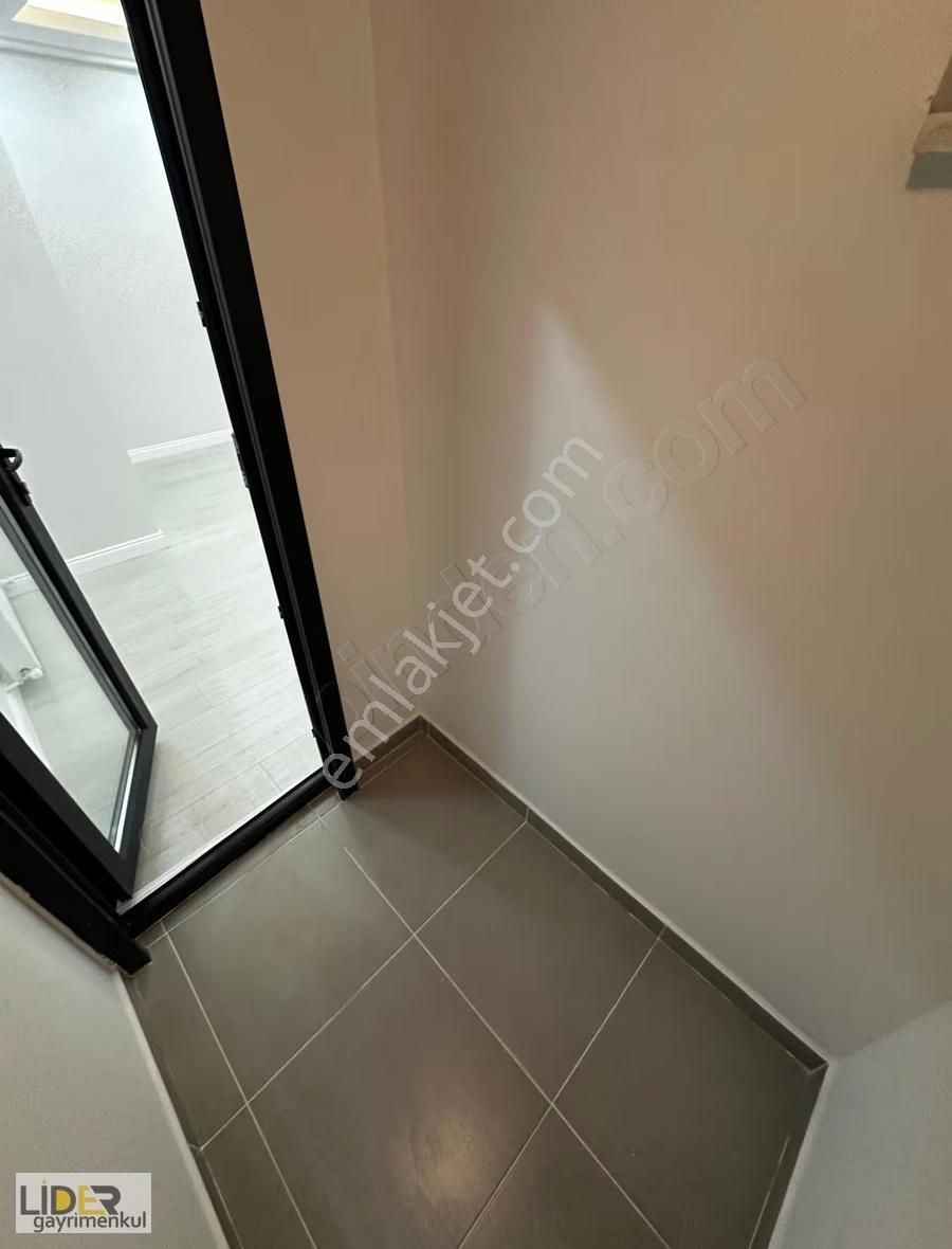 Lider'den Çınarda Prestijli Yapıda Otoparklı Balkonlu Fırsat 2+1