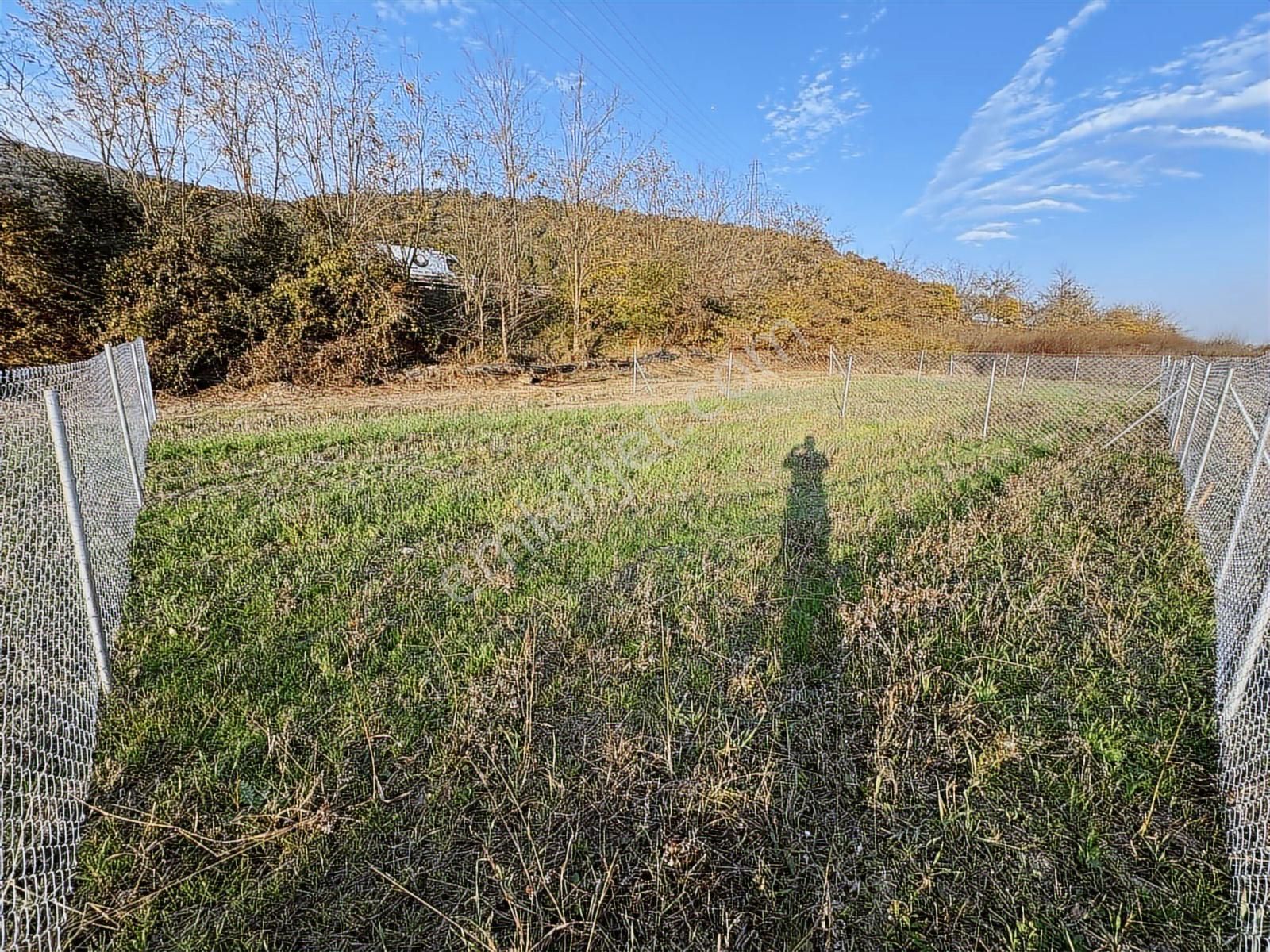 Yenişehir Marmaracık'da Asfaltın Dibin'de 164 M2 Hobi Bahçesi