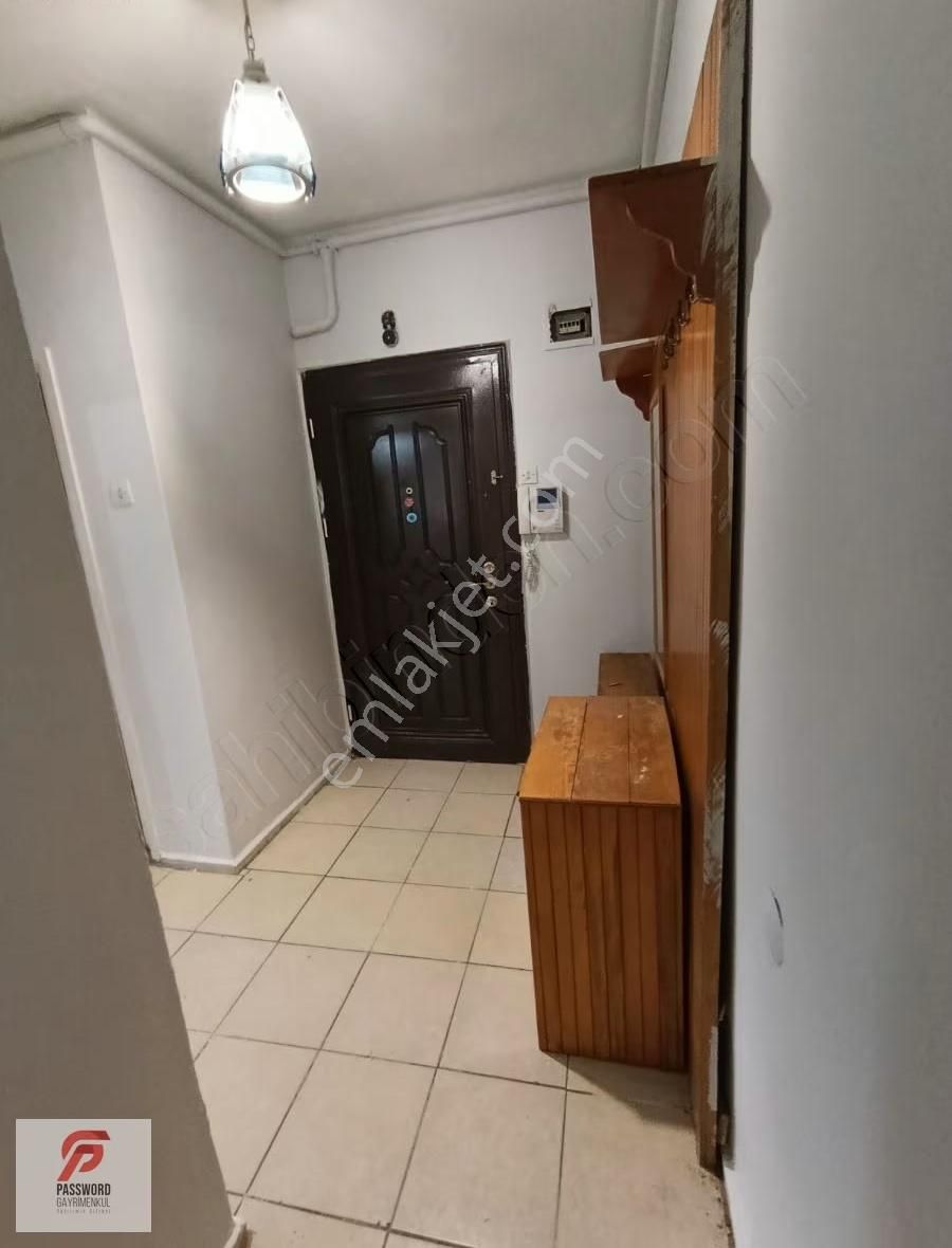 Mansuroğlu Mahallesinde Merkezi Konumda Satılık Daire - Görsel 11