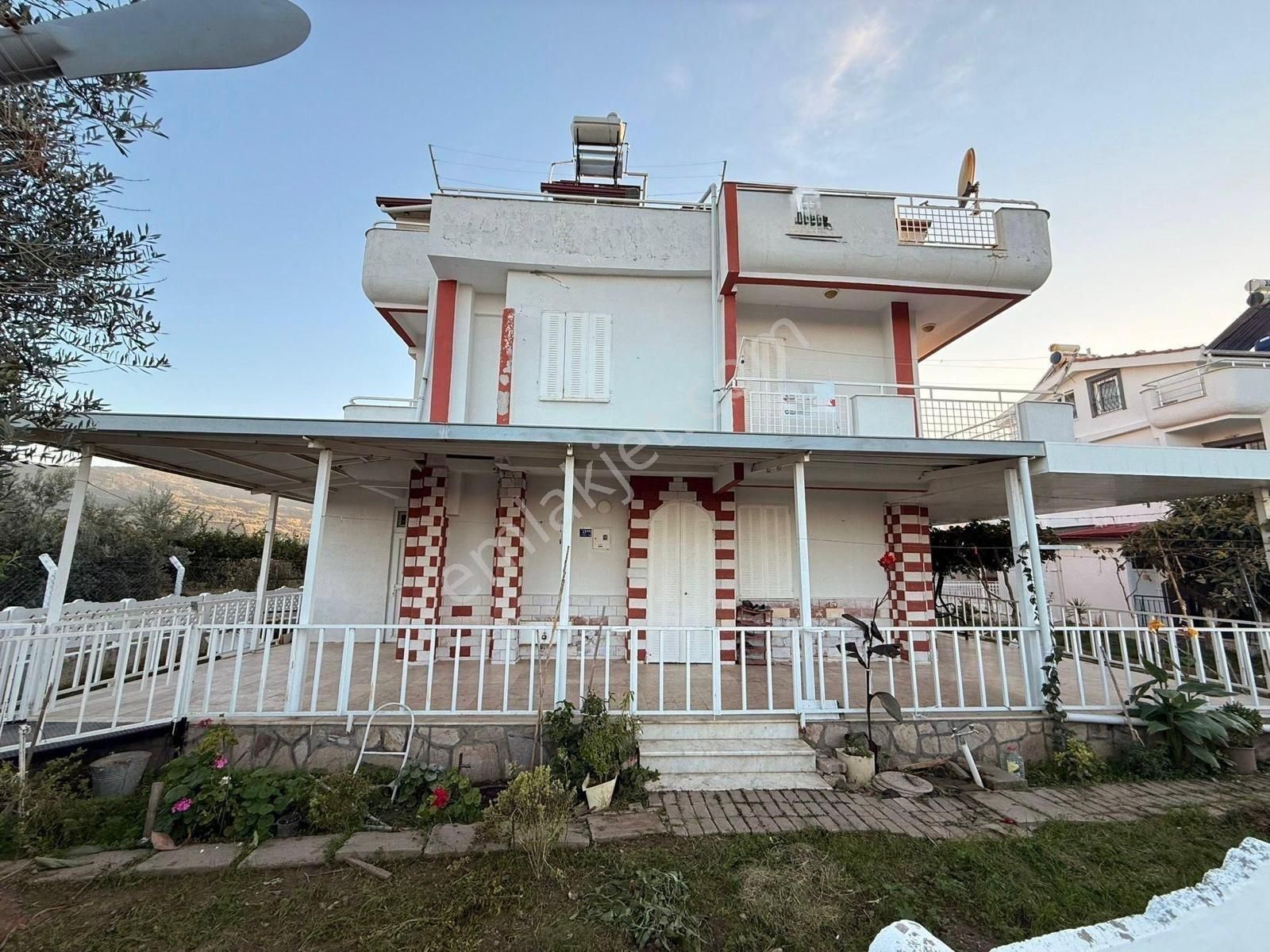 Kuşadası Davutlar Sahilinde - Görsel 3