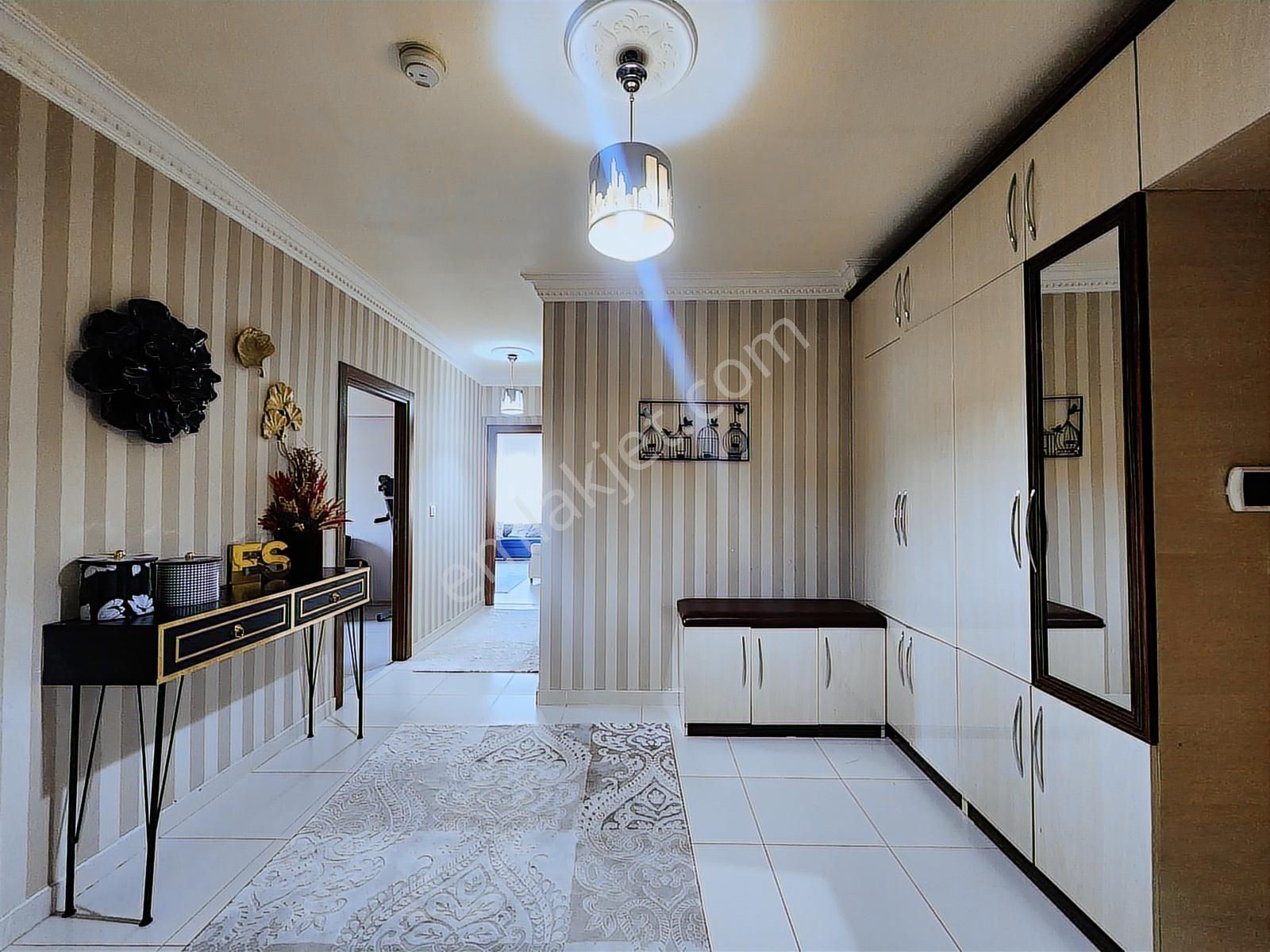 Yıldıztepe Mah. Doğu Cad. 3+1 Asansörlü Yapılı Satılık Daire - Görsel 14