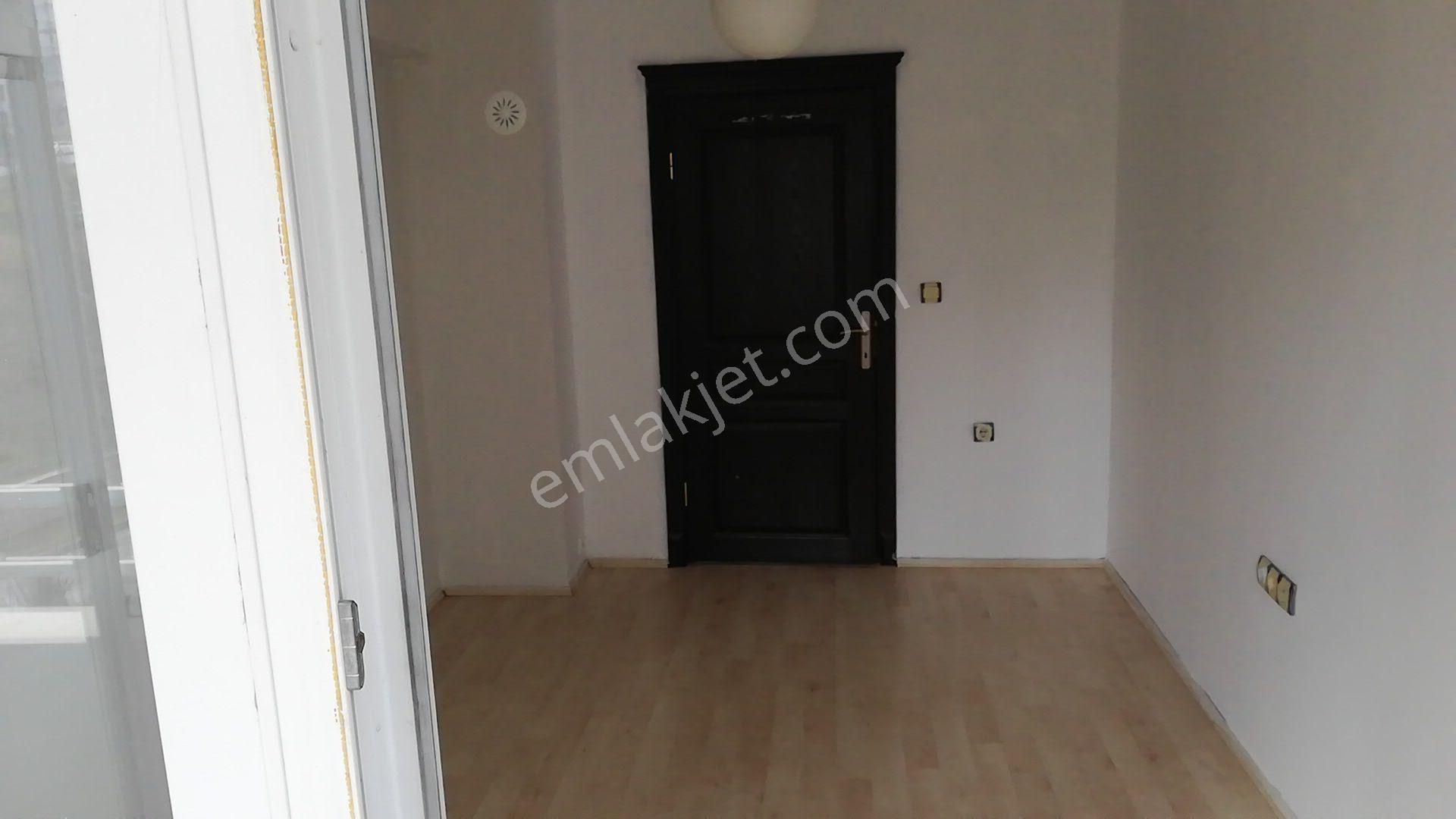 Dikmen Karapınarda Bakımlı, Asansörlü ,manzaralı ,1+1 ,kombili ,75 M2 - Görsel 32