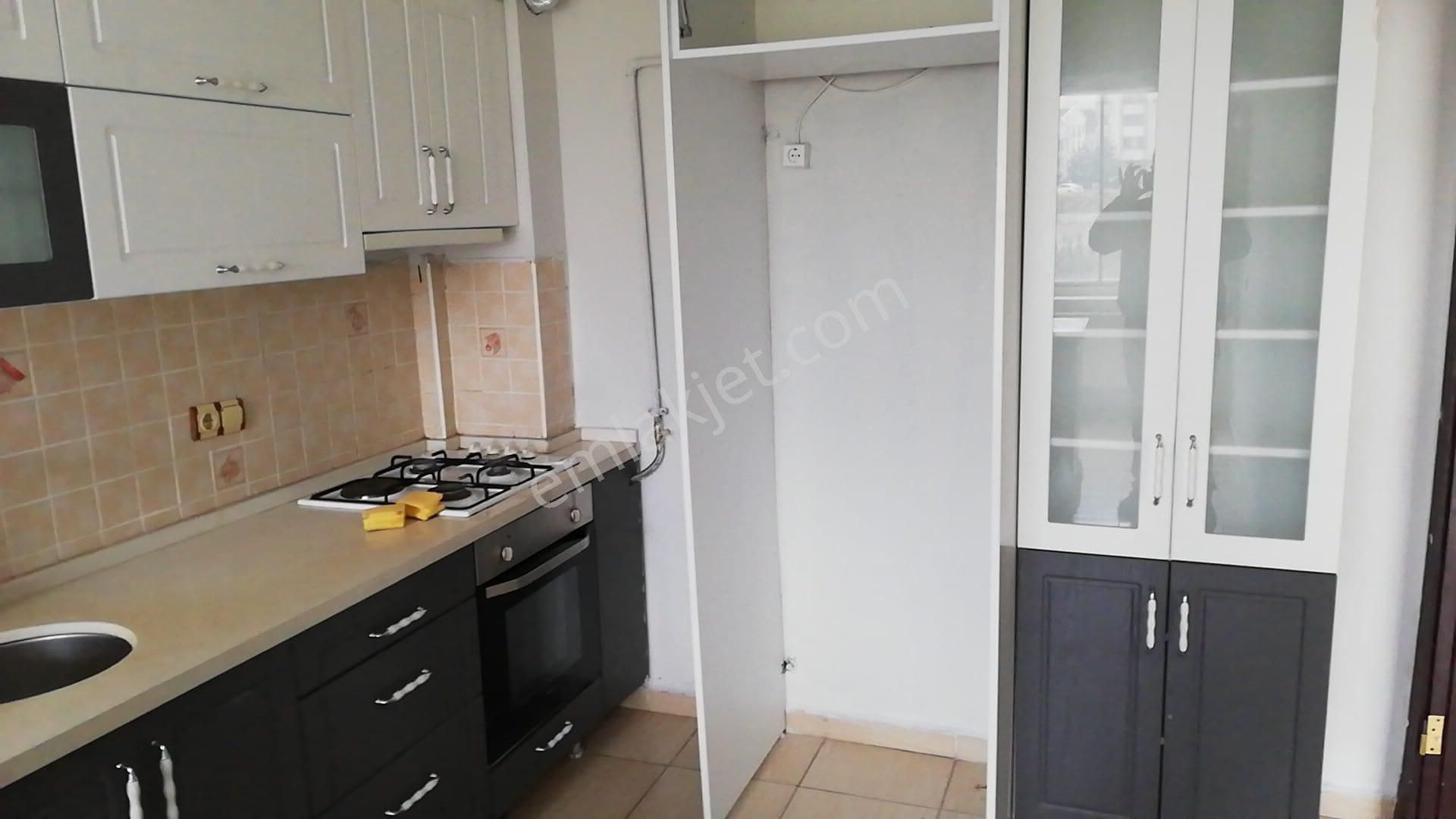 Dikmen Karapınarda Bakımlı, Asansörlü ,manzaralı ,1+1 ,kombili ,75 M2 - Görsel 30