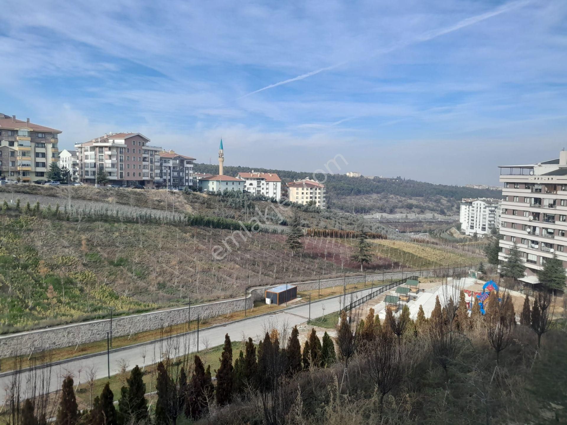 Dikmen Karapınarda Bakımlı, Asansörlü ,manzaralı ,1+1 ,kombili ,75 M2 - Görsel 23