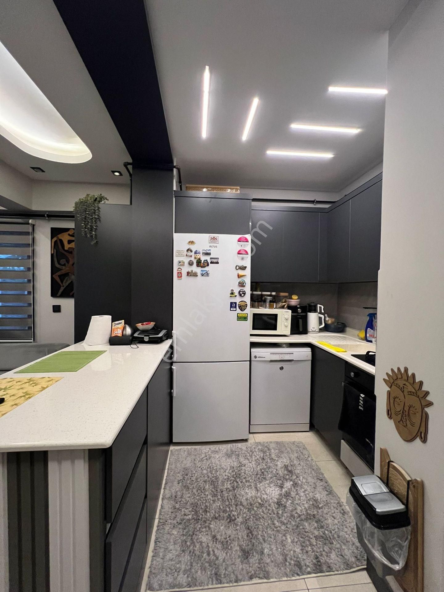 Araştırma Hastanesine Yürüyüş Mesafeli Lüks Full Eşyalı 1+1 - Görsel 8