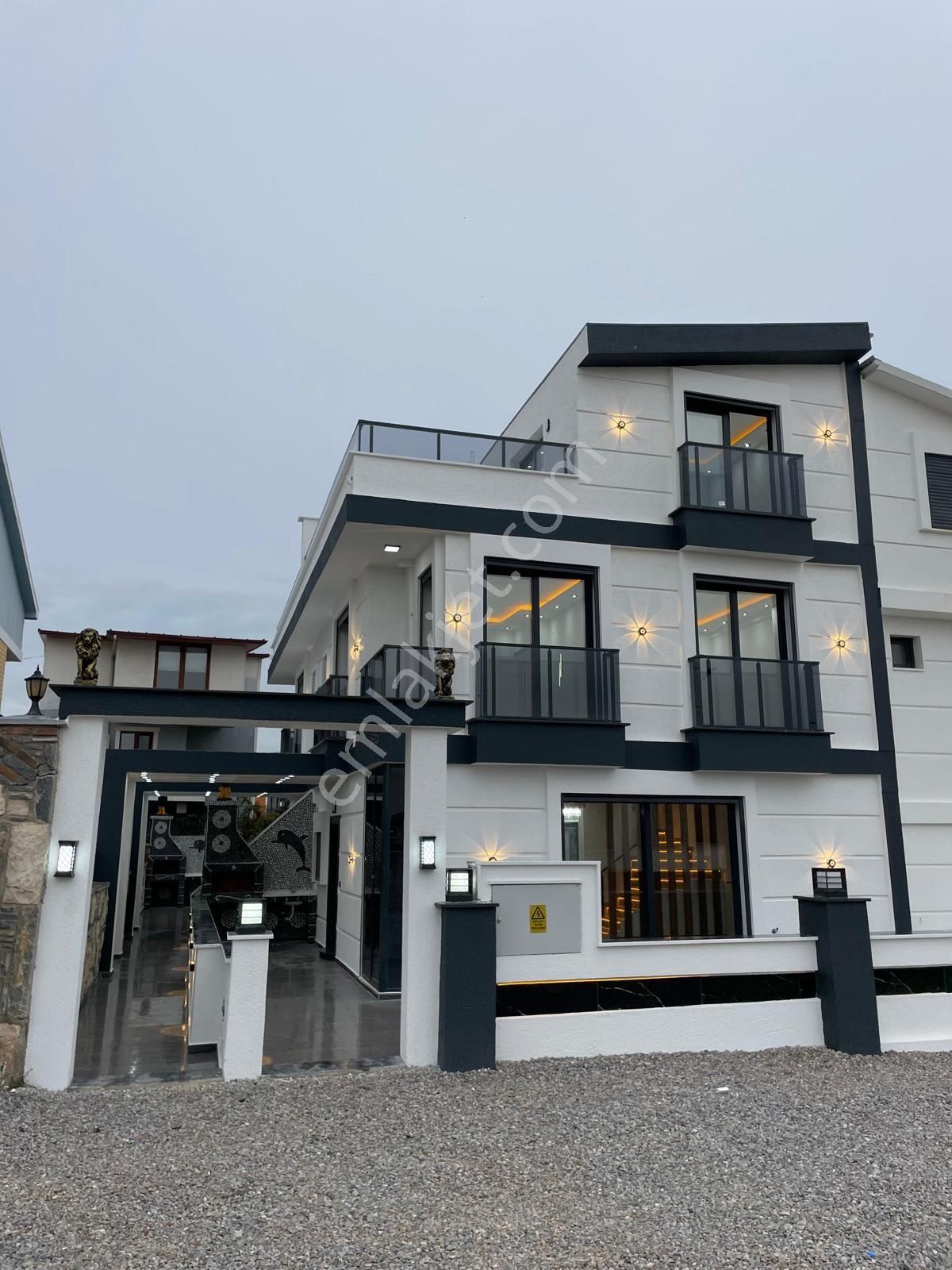 Aydın Didim’de Satılık 3+1 Lüks Villa - Görsel 4