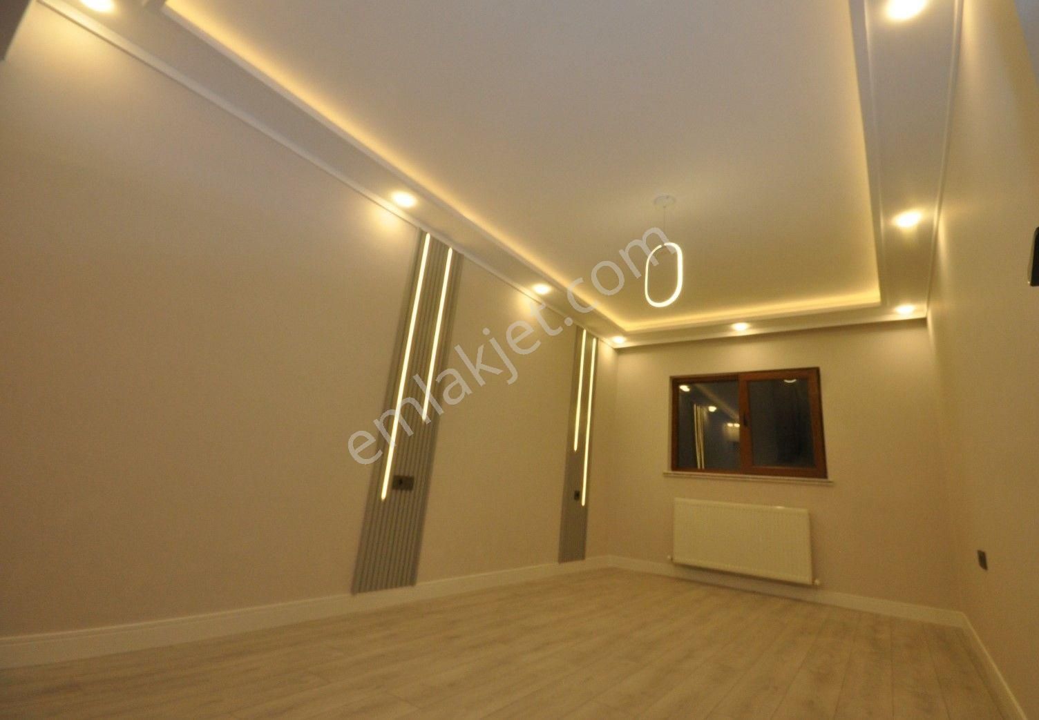 Atanora Vadi'den İlker Cad Üzeri Ön Cephe Lüks Yapılı 2 Banyolu 3+1 - Görsel 23