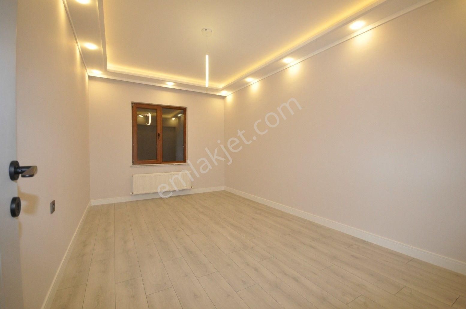 Atanora Vadi'den İlker Cad Üzeri Ön Cephe Lüks Yapılı 2 Banyolu 3+1 - Görsel 26