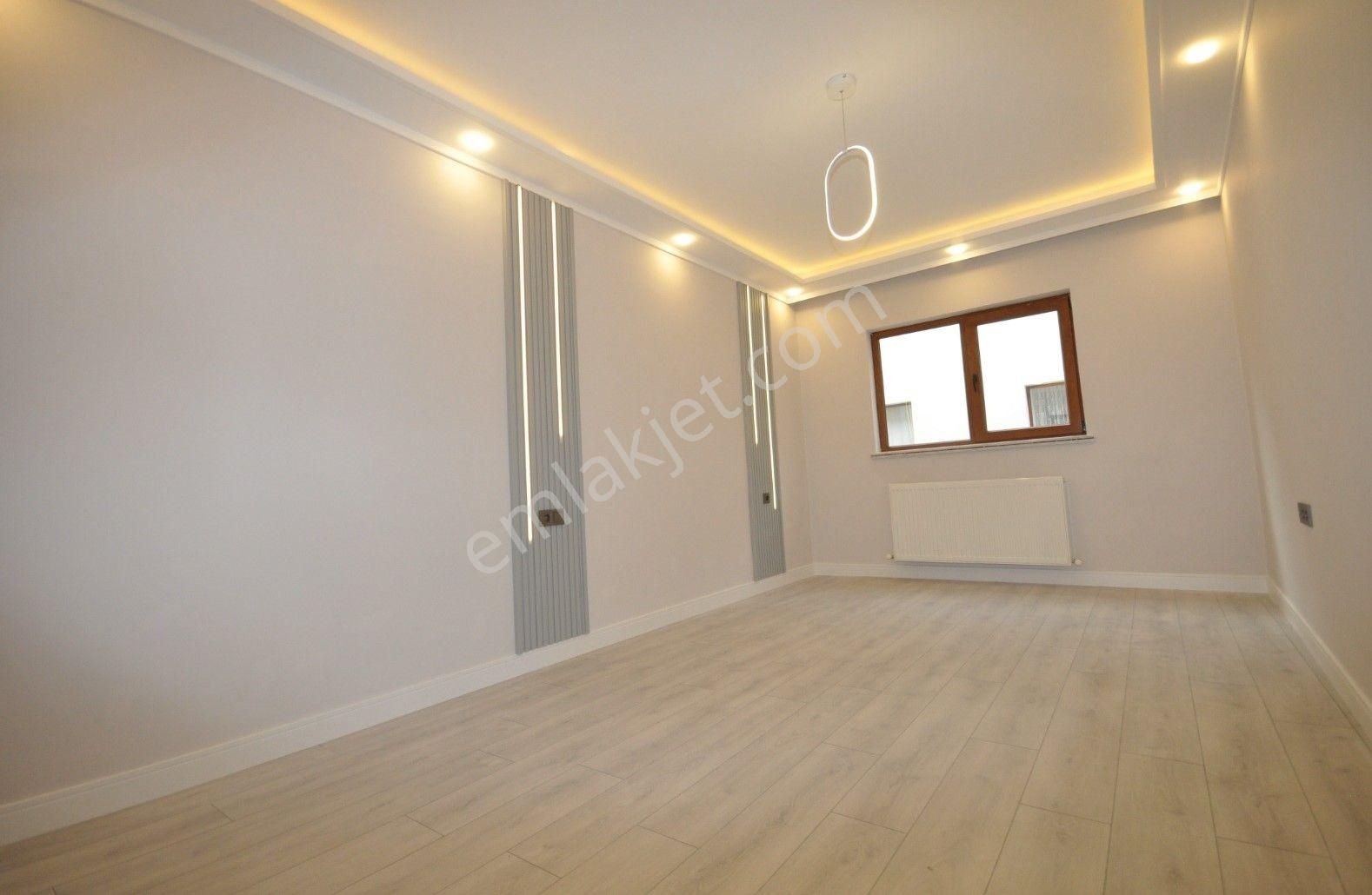 Atanora Vadi'den İlker Cad Üzeri Ön Cephe Lüks Yapılı 2 Banyolu 3+1 - Görsel 14