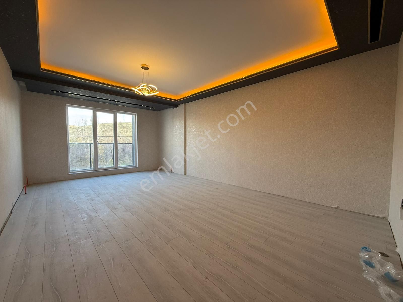 Hisar Mahallesi'nde E. Banyolu Full+full Yapılı Sıfır 3+1 Daire! - Görsel 10
