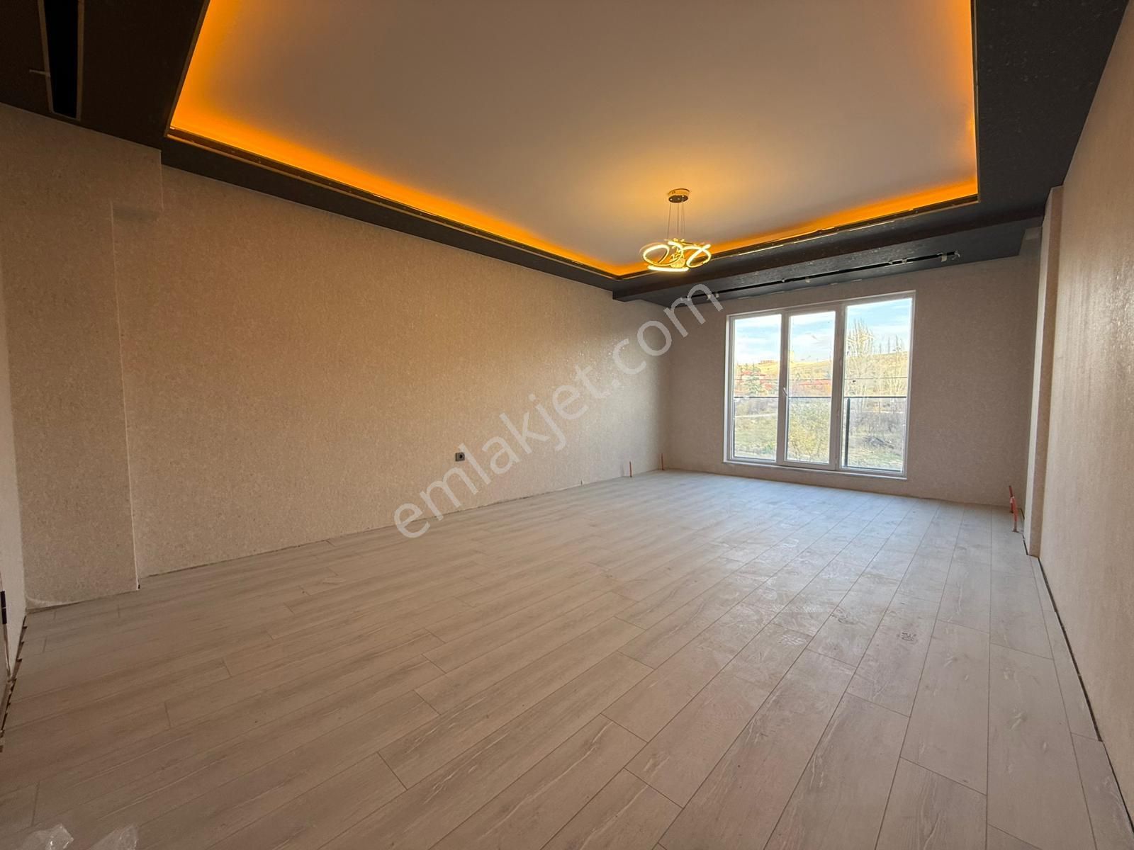 Hisar Mahallesi'nde E. Banyolu Full+full Yapılı Sıfır 3+1 Daire! - Görsel 11