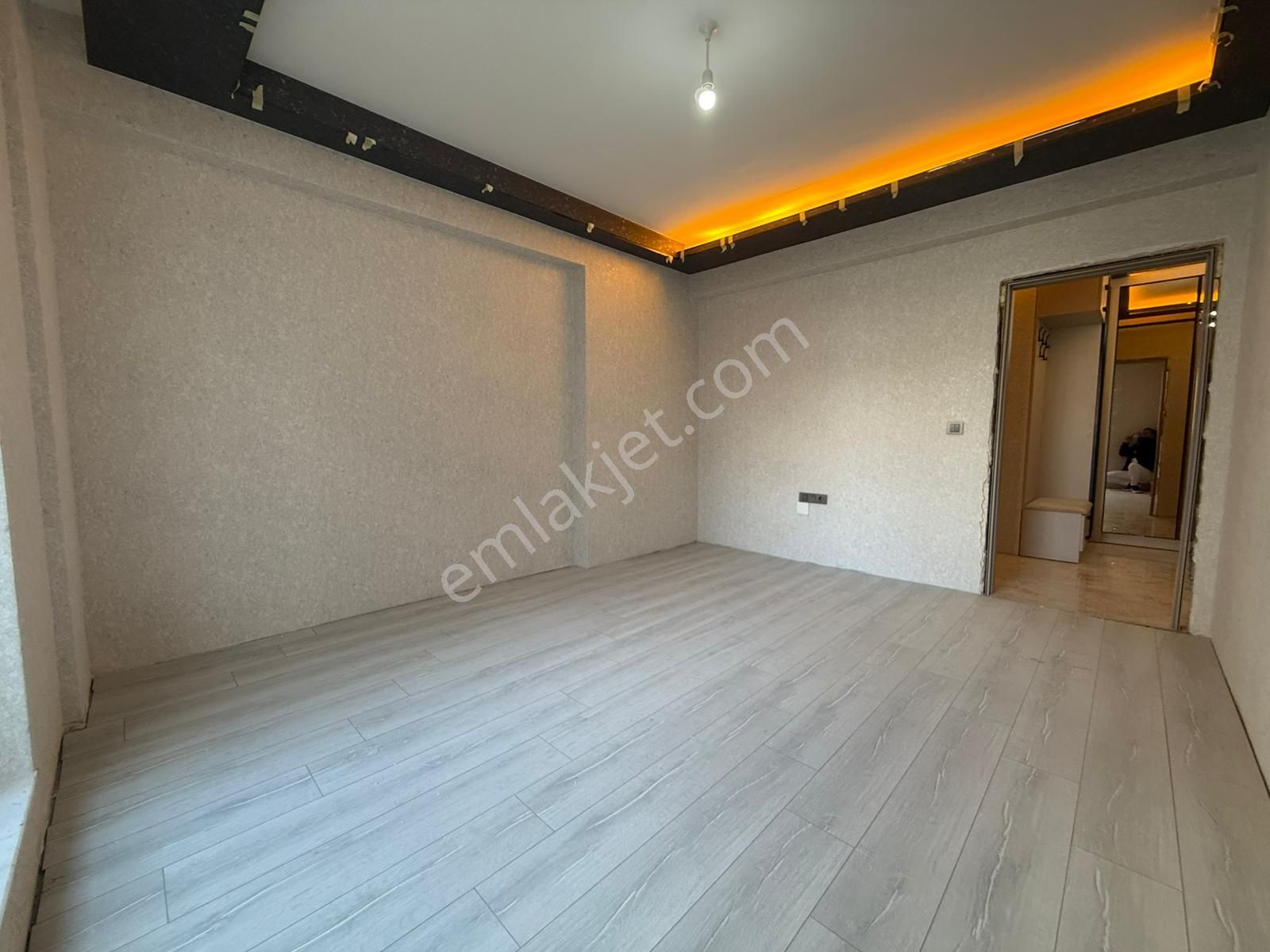 Hisar Mahallesi'nde E. Banyolu Full+full Yapılı Sıfır 3+1 Daire! - Görsel 20