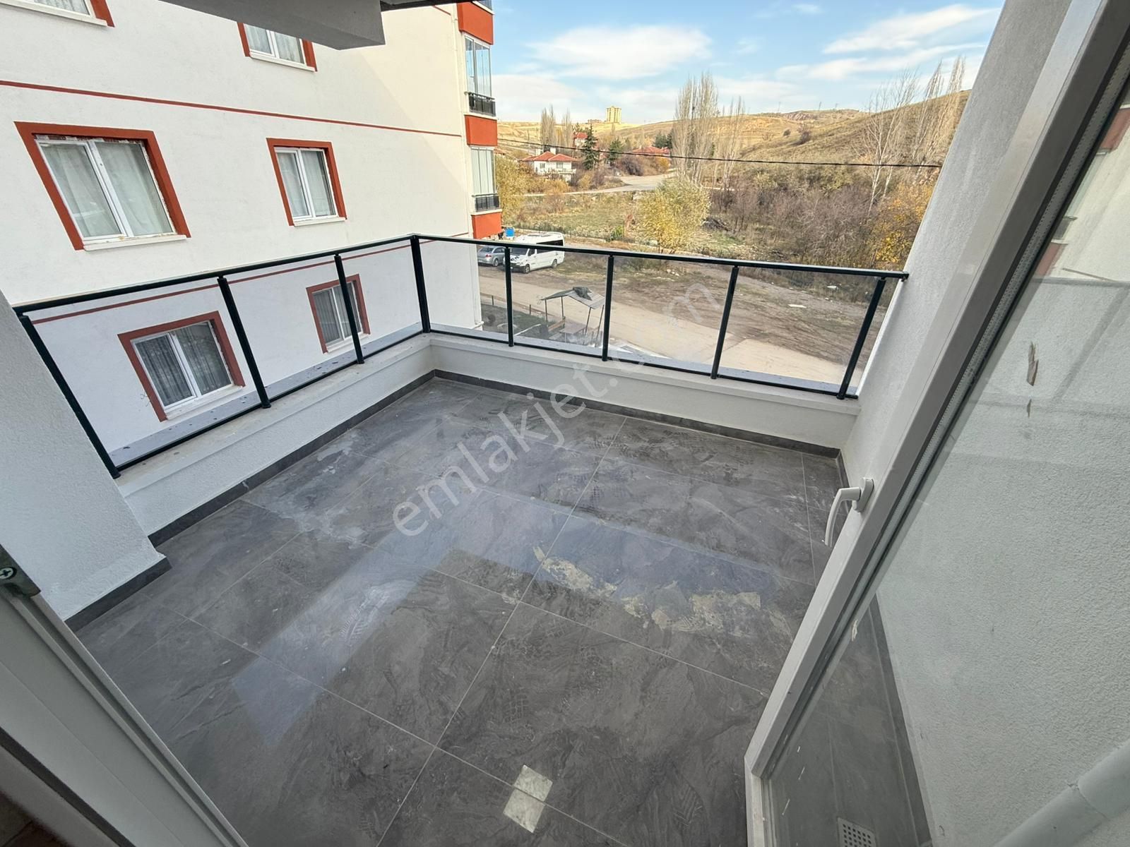 Hisar Mahallesi'nde E. Banyolu Full+full Yapılı Sıfır 3+1 Daire! - Görsel 8