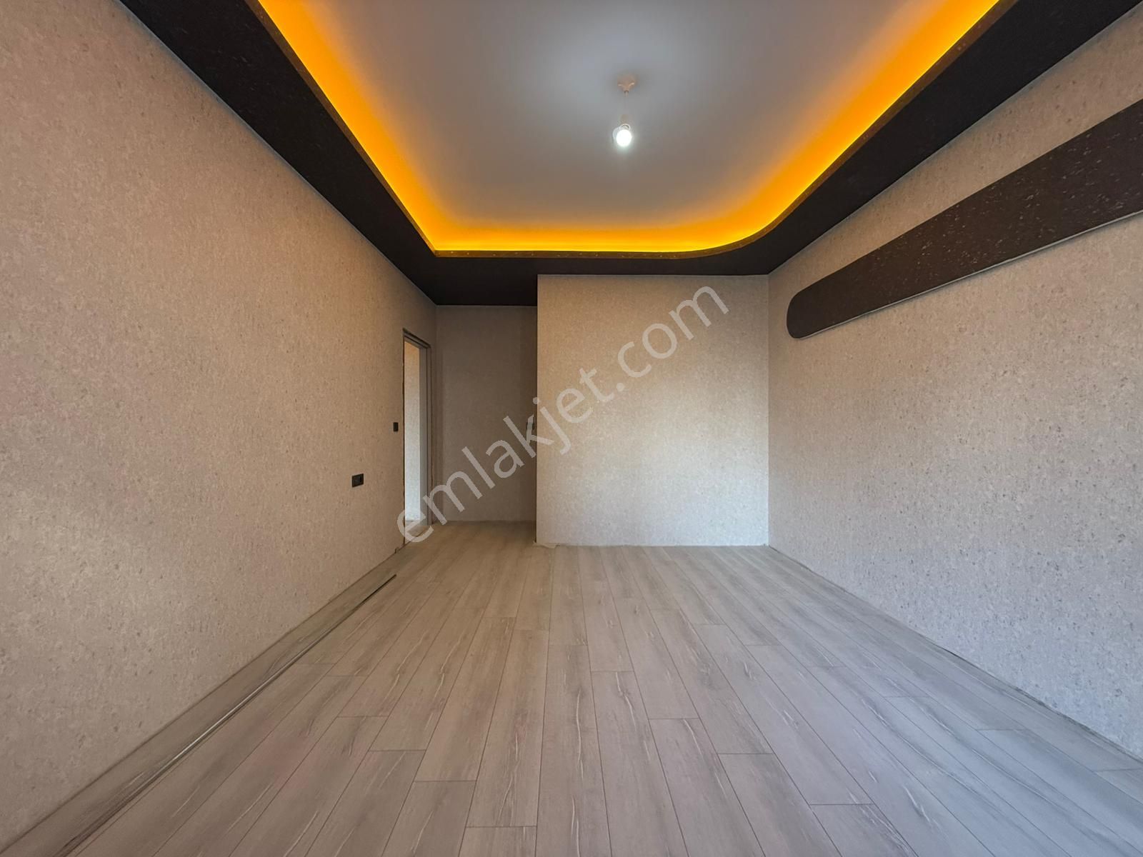 Hisar Mahallesi'nde E. Banyolu Full+full Yapılı Sıfır 3+1 Daire! - Görsel 23