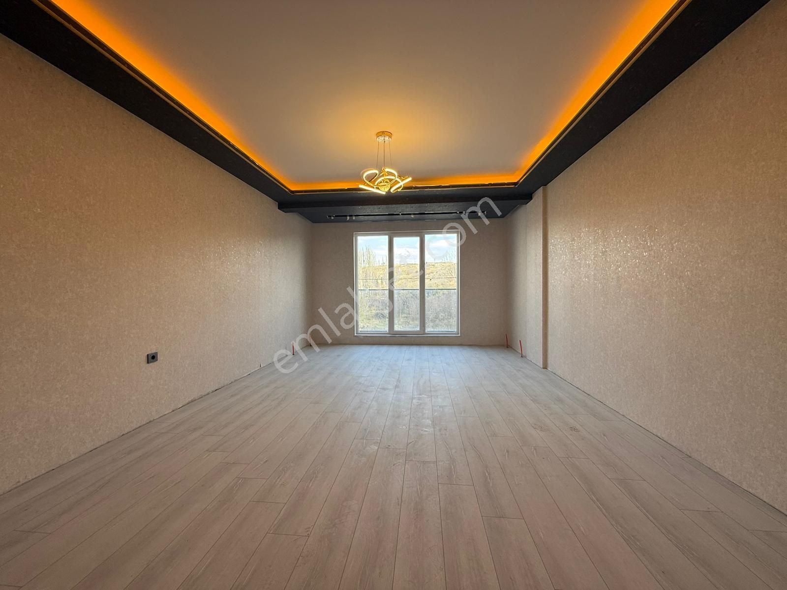 Hisar Mahallesi'nde E. Banyolu Full+full Yapılı Sıfır 3+1 Daire! - Görsel 9