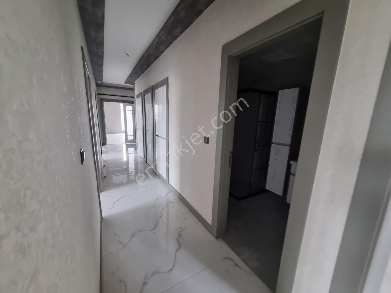 Yenikent Satılık 4+1 Daire Full Yapılı +depolu Mustafa Kemal Mah.vural Baylan Bulv.cephe - Görsel 12