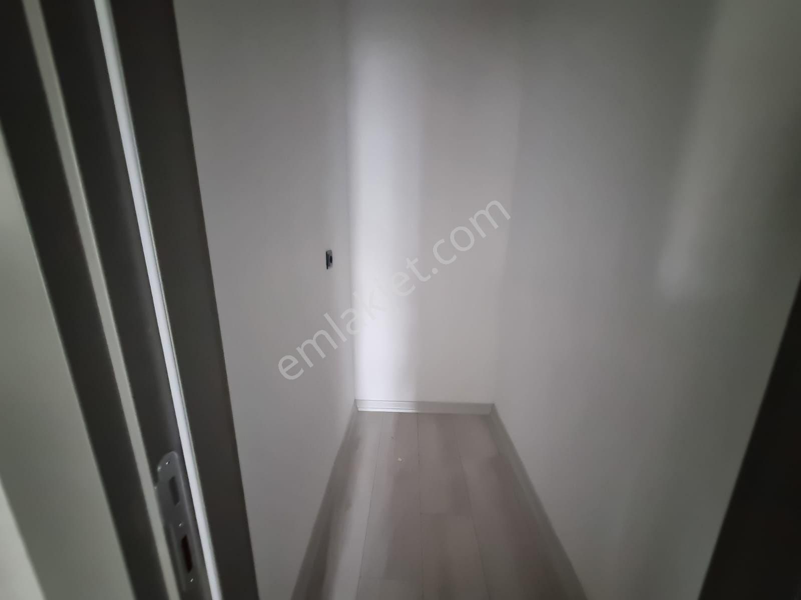 Yenikent Satılık 4+1 Daire Full Yapılı +depolu Mustafa Kemal Mah.vural Baylan Bulv.cephe - Görsel 4