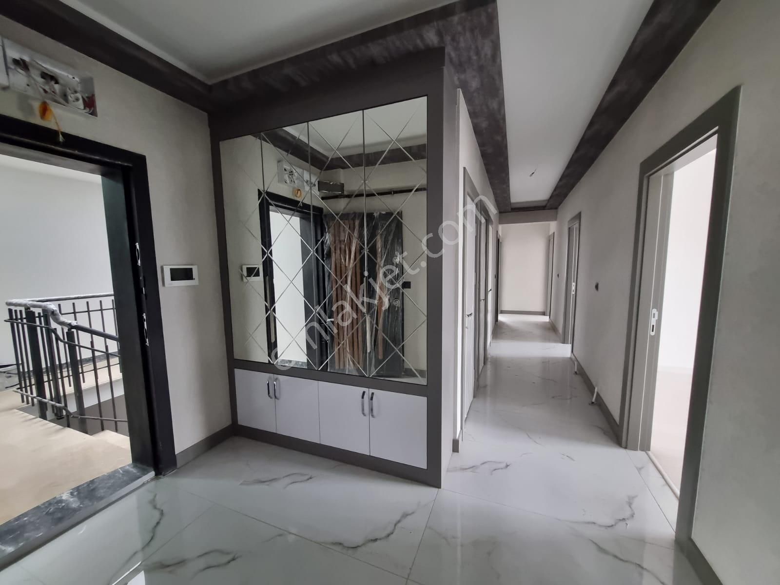 Yenikent Satılık 4+1 Daire Full Yapılı +depolu Mustafa Kemal Mah.vural Baylan Bulv.cephe - Görsel 5