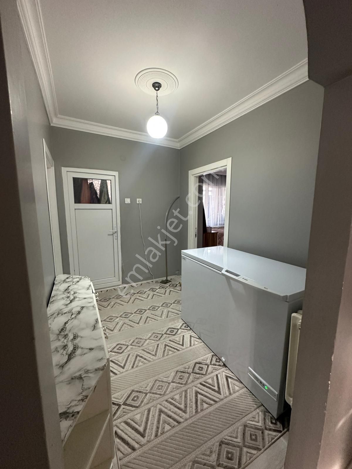 Afyon Üçok Emlaktan Nazmi Saatçi Mah Kentsel Dönüşüme Uygun Satılık 3+1 Temiz Bakımlı Daire - Görsel 8