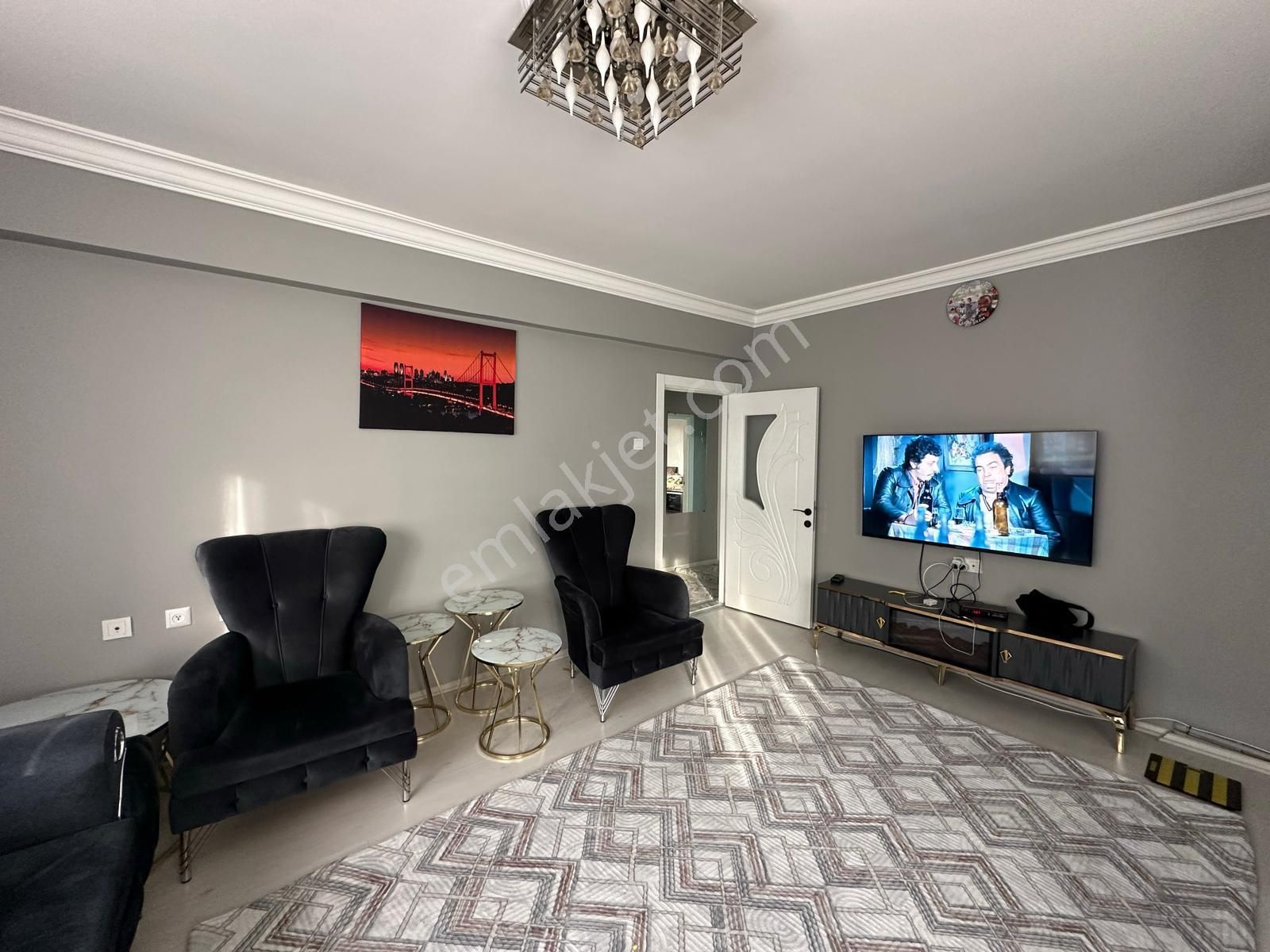 Afyon Üçok Emlaktan Nazmi Saatçi Mah Kentsel Dönüşüme Uygun Satılık 3+1 Temiz Bakımlı Daire - Görsel 15